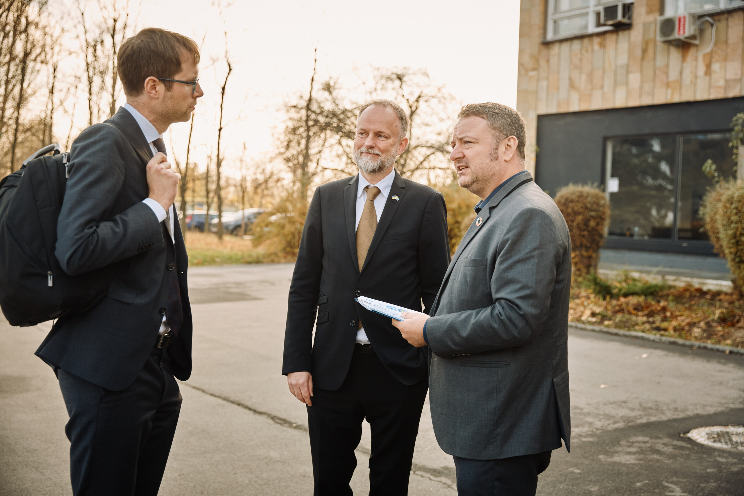Фото зустрічі посла Австрії, з головами Дніпропетровської, Донецької, Луганської Військової ОДА