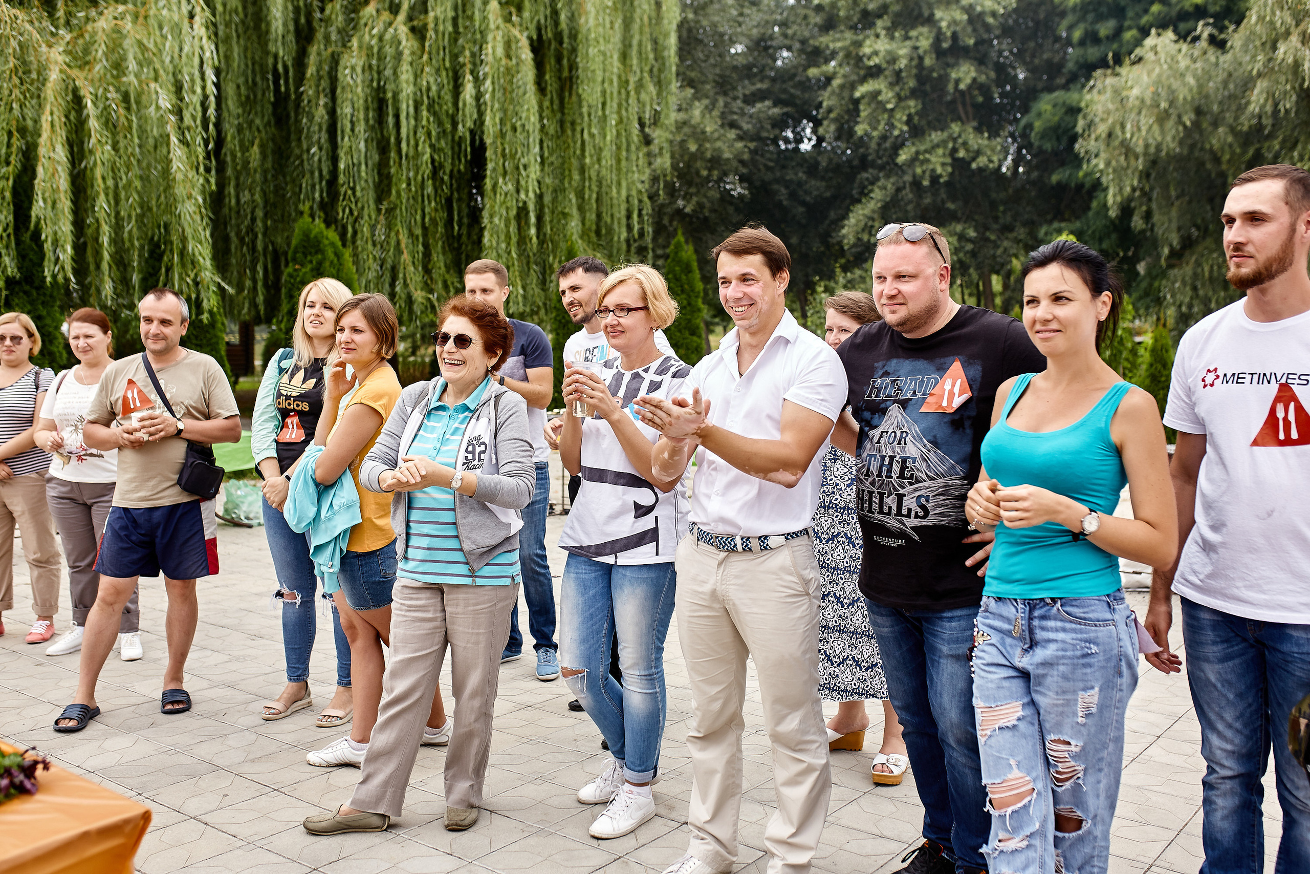 Репортажна фотосессія тимбілдингу для компанії Метінвест Інжинірінг