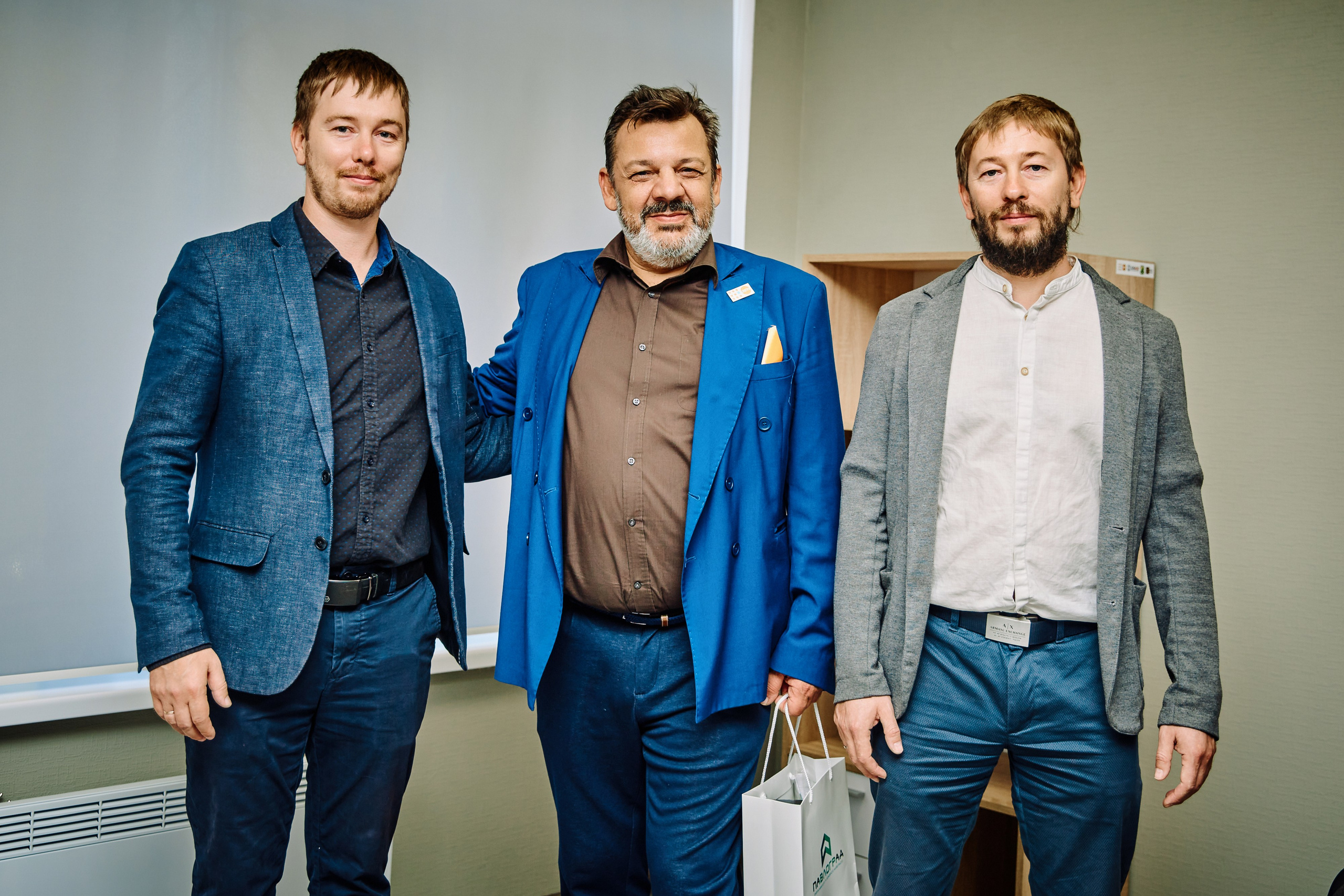 Репортажний фотограф Дніпро. Відкритя кризового центру у Павлограді