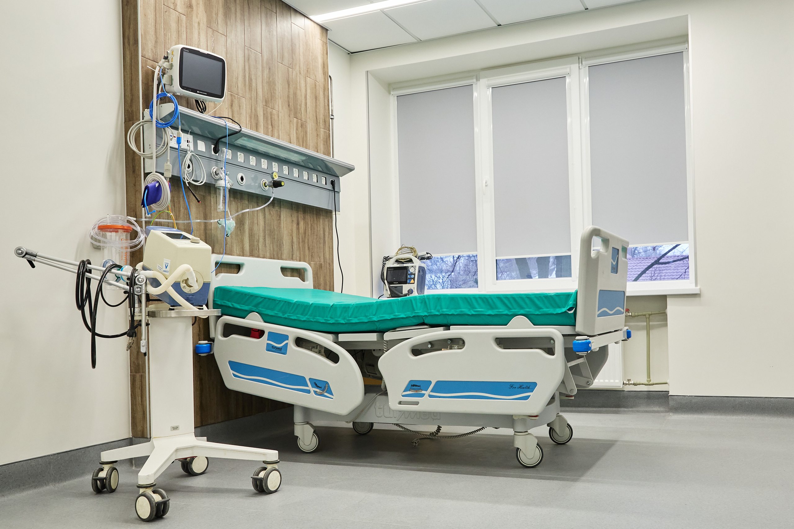 Интерьерное фото отделения интенсивной терапии, больницы г. Днепр