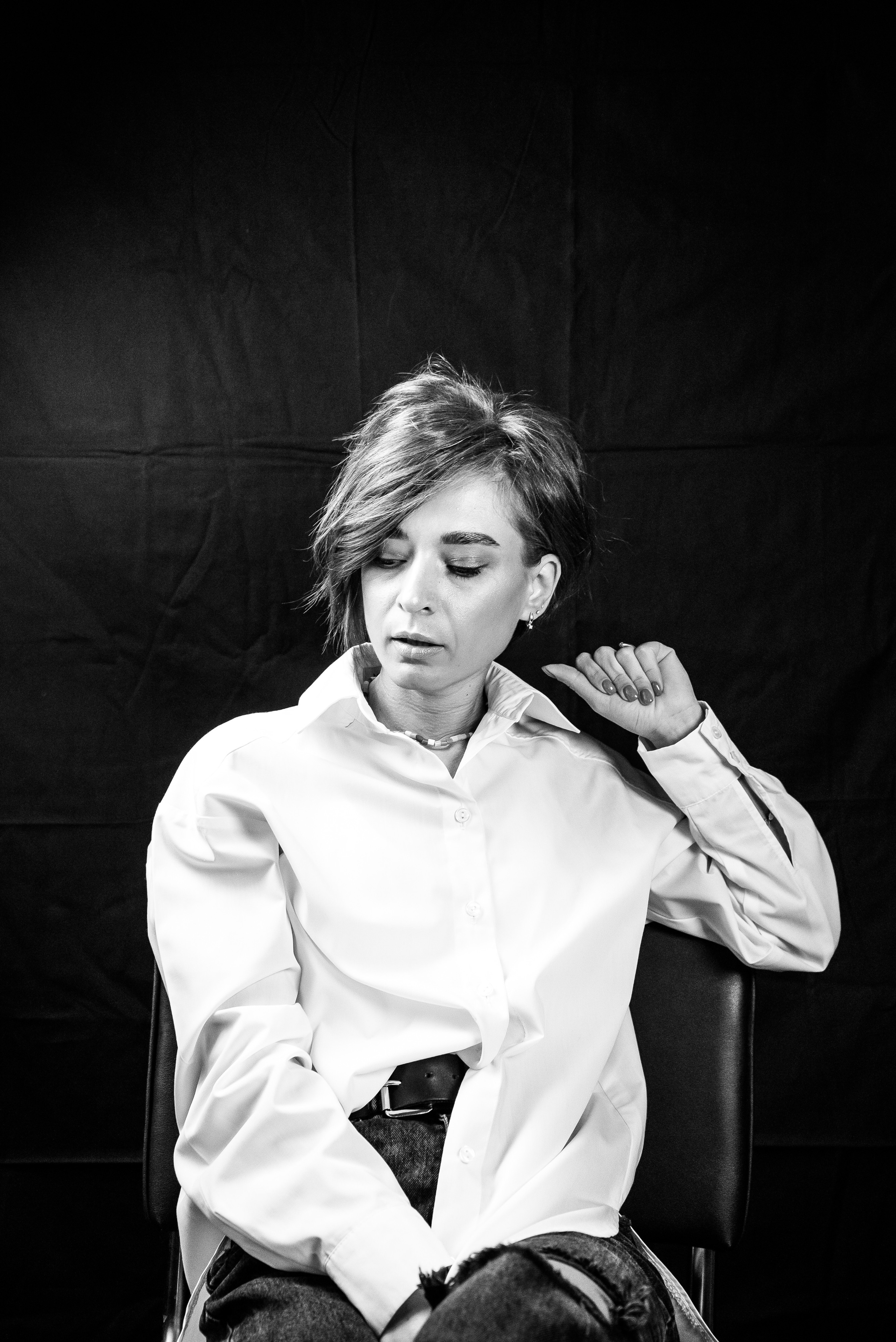 Фотосесія, як терапія. Чорно-білі портрети. Фотограф Анастасія Залужна | Манхайм