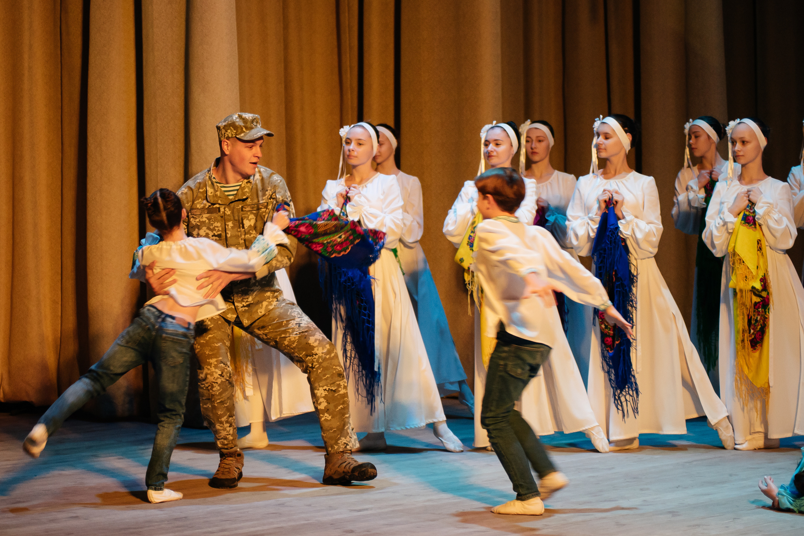 Житомирський академічний ансамбль танцю «Сонечко». Anastasiia Zaluzhna Fotografin | Mannheim
