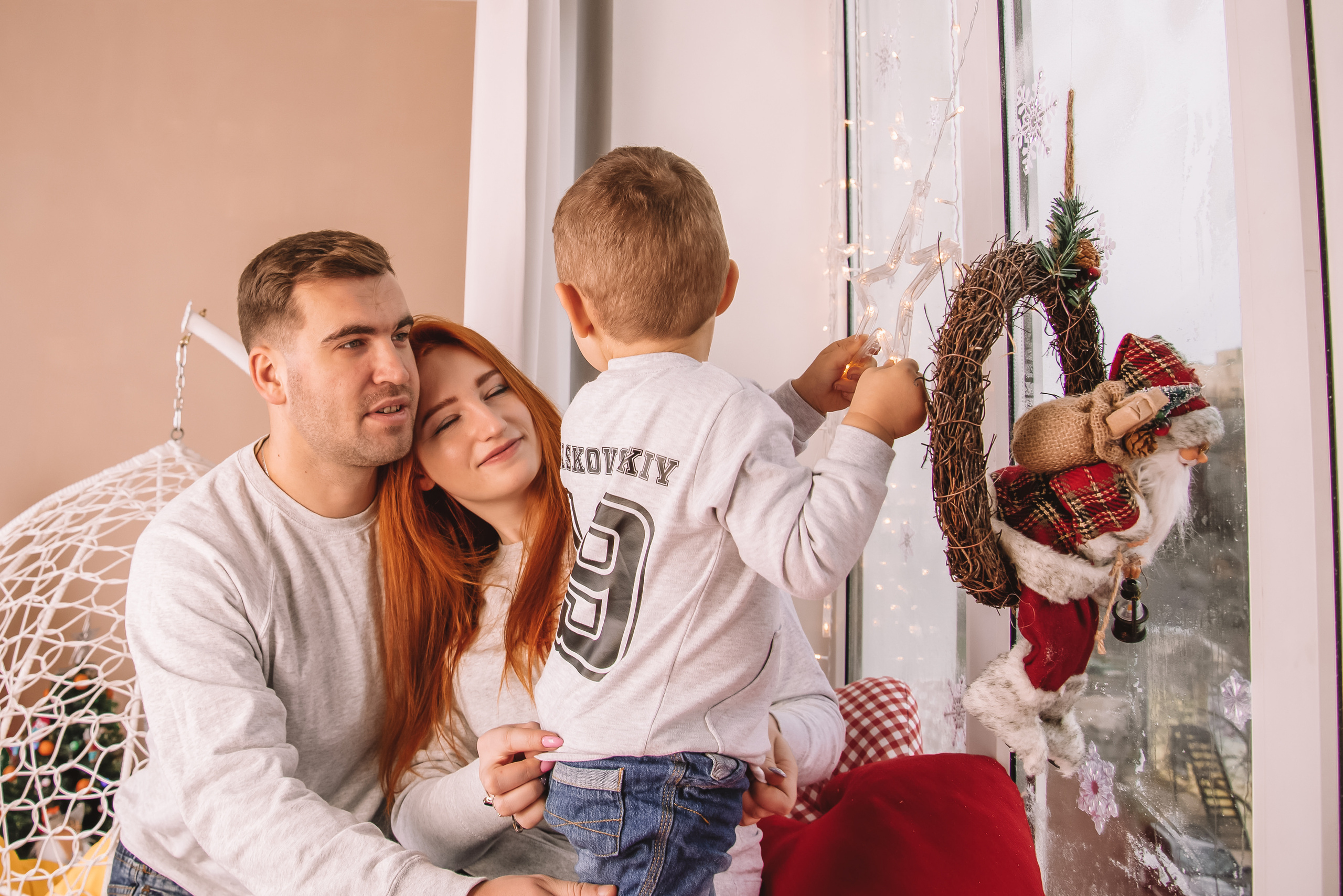 Сімейна новорічна фотосесія в студії. Anastasiia Zaluzhna Fotografin | Mannheim