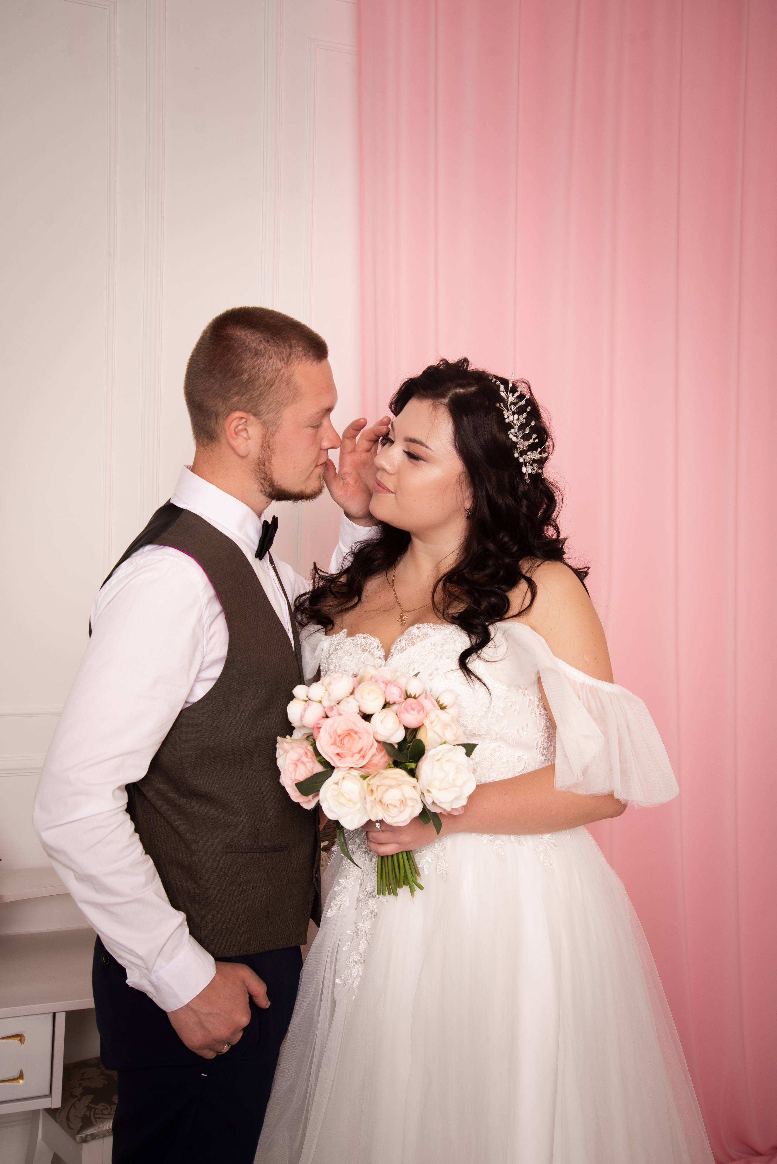 Весільна фотосесія в студії. Фотограф Анастасія Залужна | Манхайм