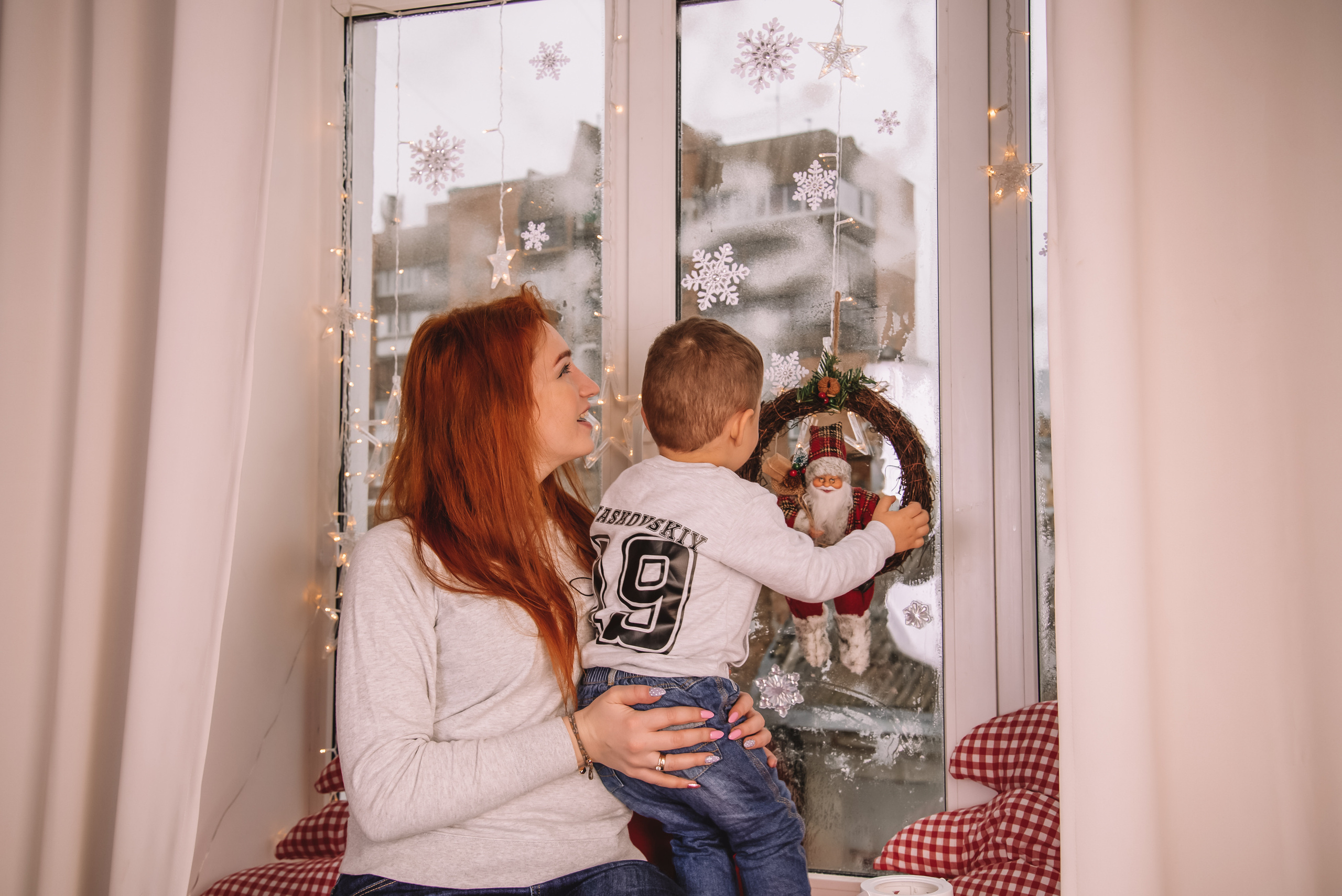 Сімейна новорічна фотосесія в студії. Anastasiia Zaluzhna Fotografin | Mannheim