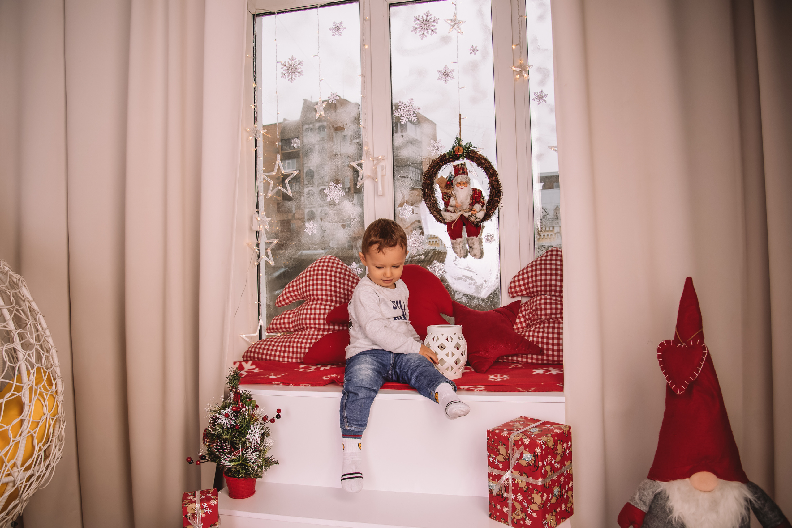 Сімейна новорічна фотосесія в студії. Anastasiia Zaluzhna Fotografin | Mannheim