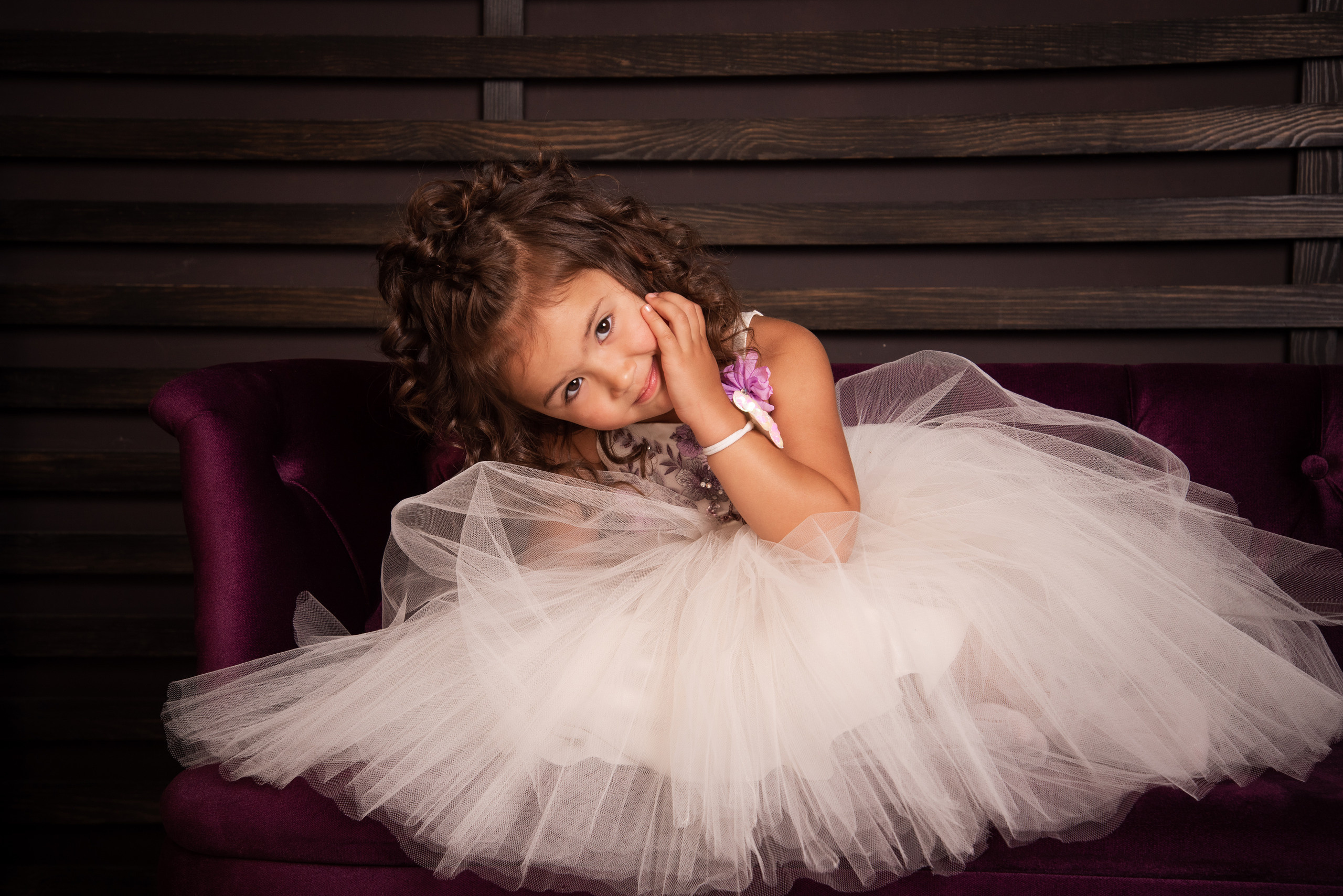 Сімейна фотосесія в студії. Фотограф Анастасія Залужна | Манхайм