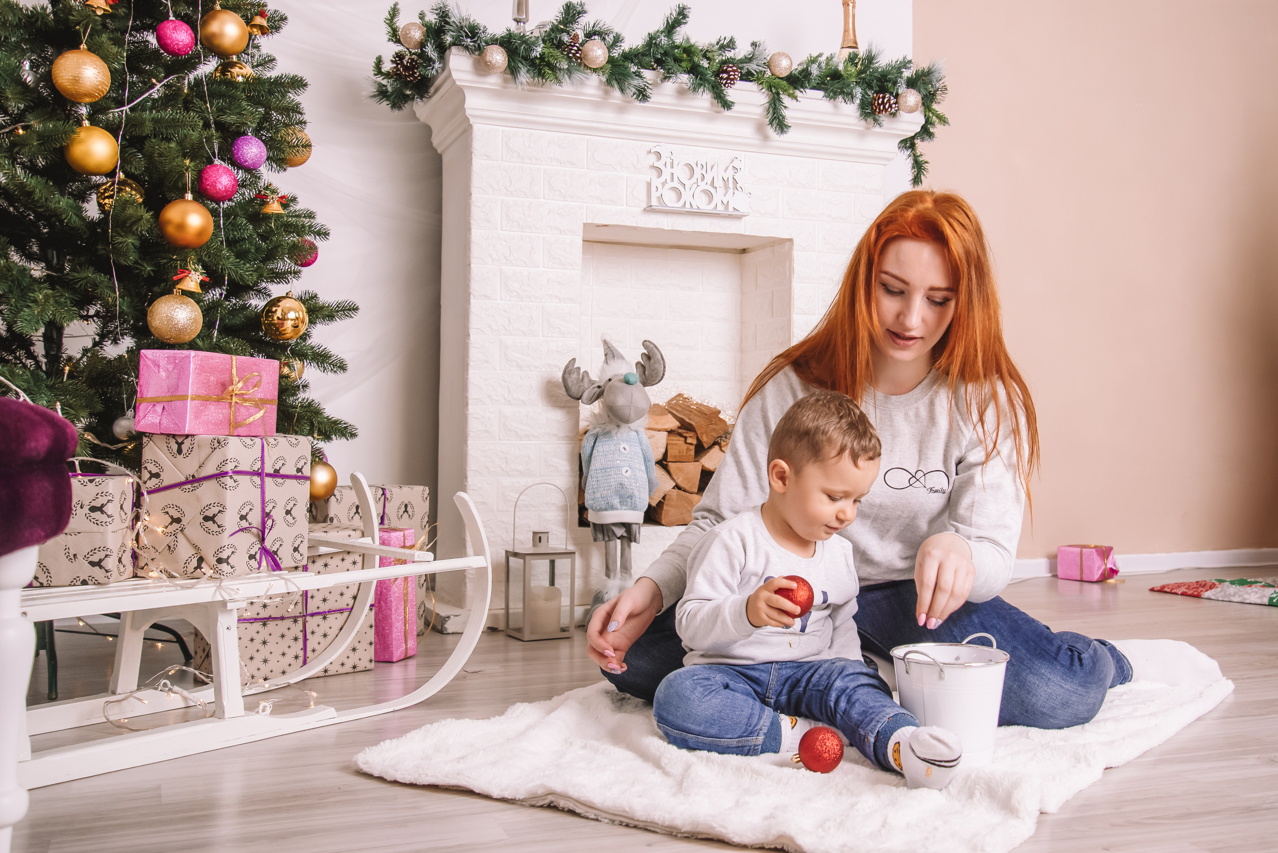 Сімейна новорічна фотосесія в студії. Anastasiia Zaluzhna Fotografin | Mannheim