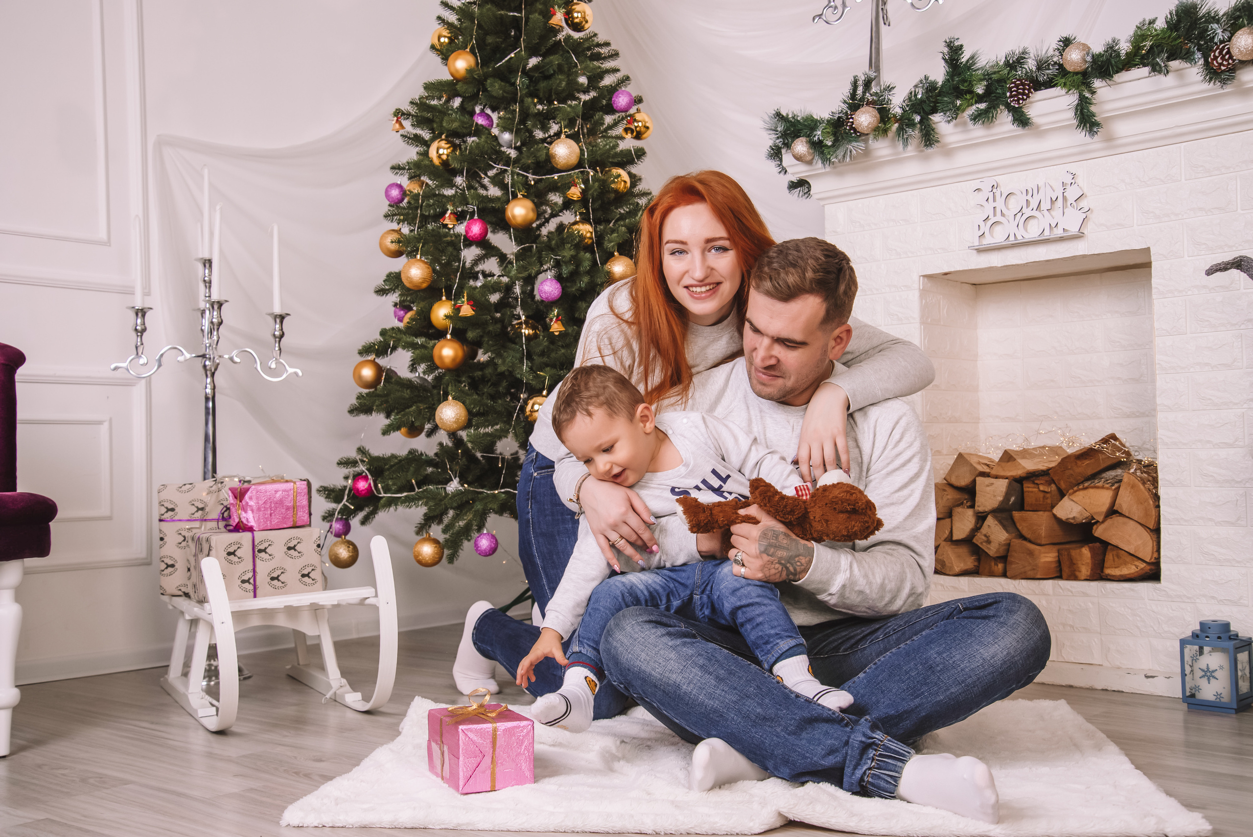 Сімейна новорічна фотосесія в студії. Anastasiia Zaluzhna Fotografin | Mannheim