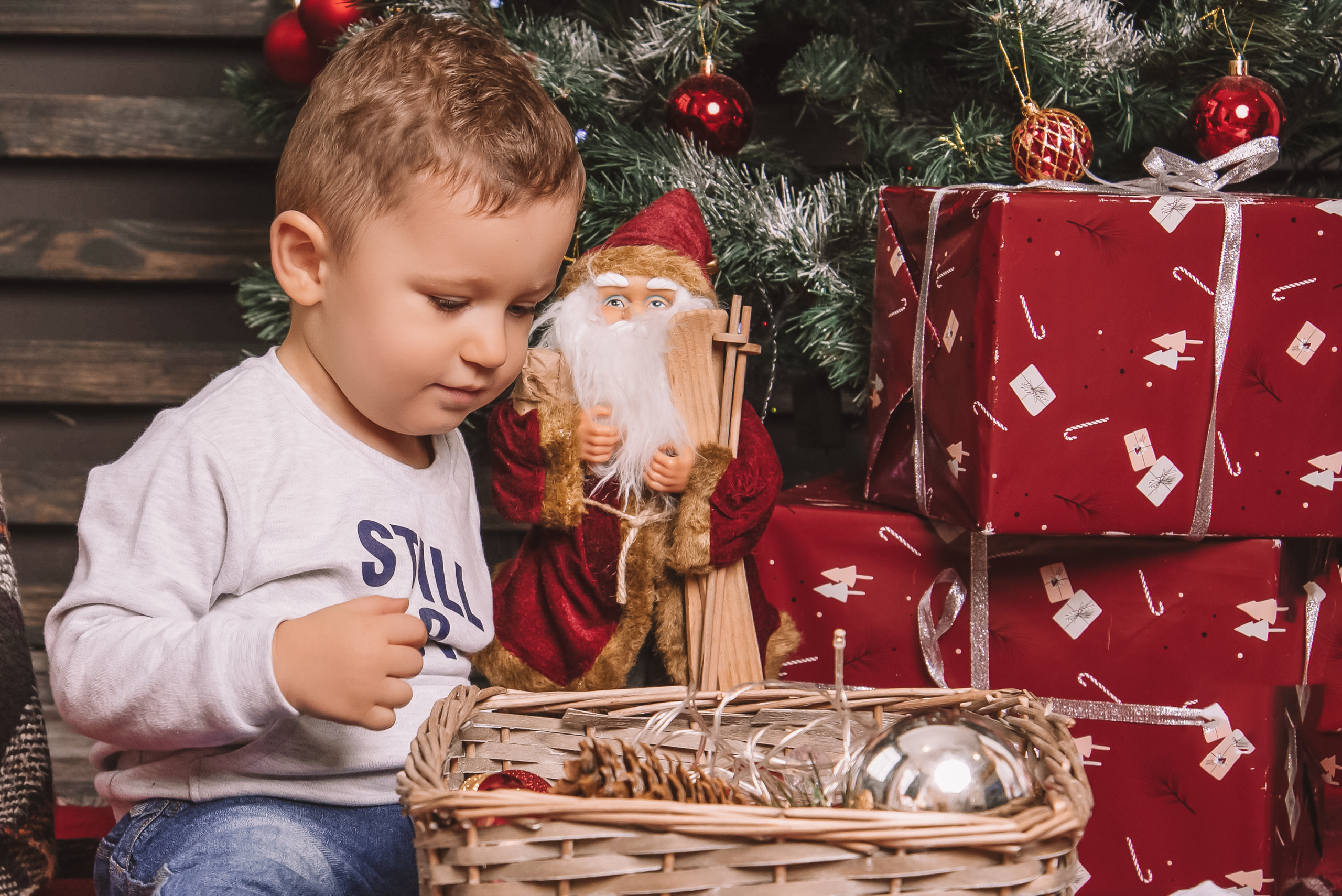 Сімейна новорічна фотосесія в студії. Anastasiia Zaluzhna Fotografin | Mannheim