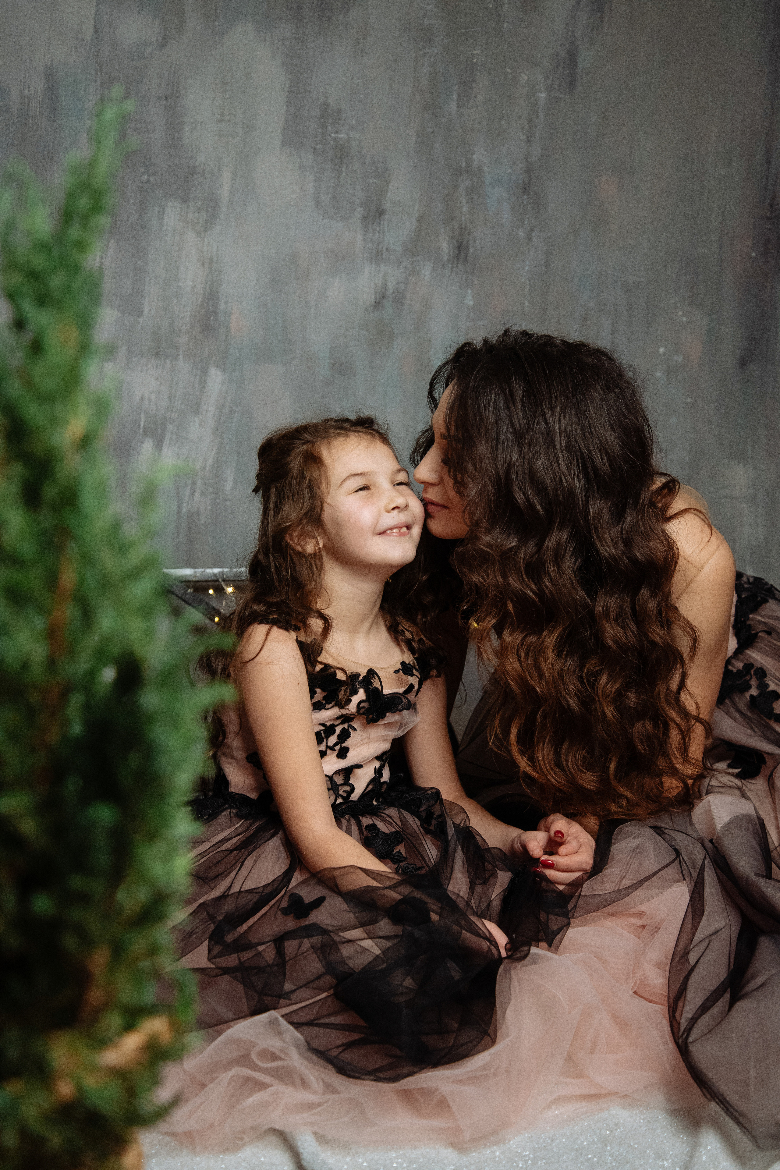 Новорічна фотосесія мами і донечки Житомир. Фотограф Анастасія Залужна | Манхайм