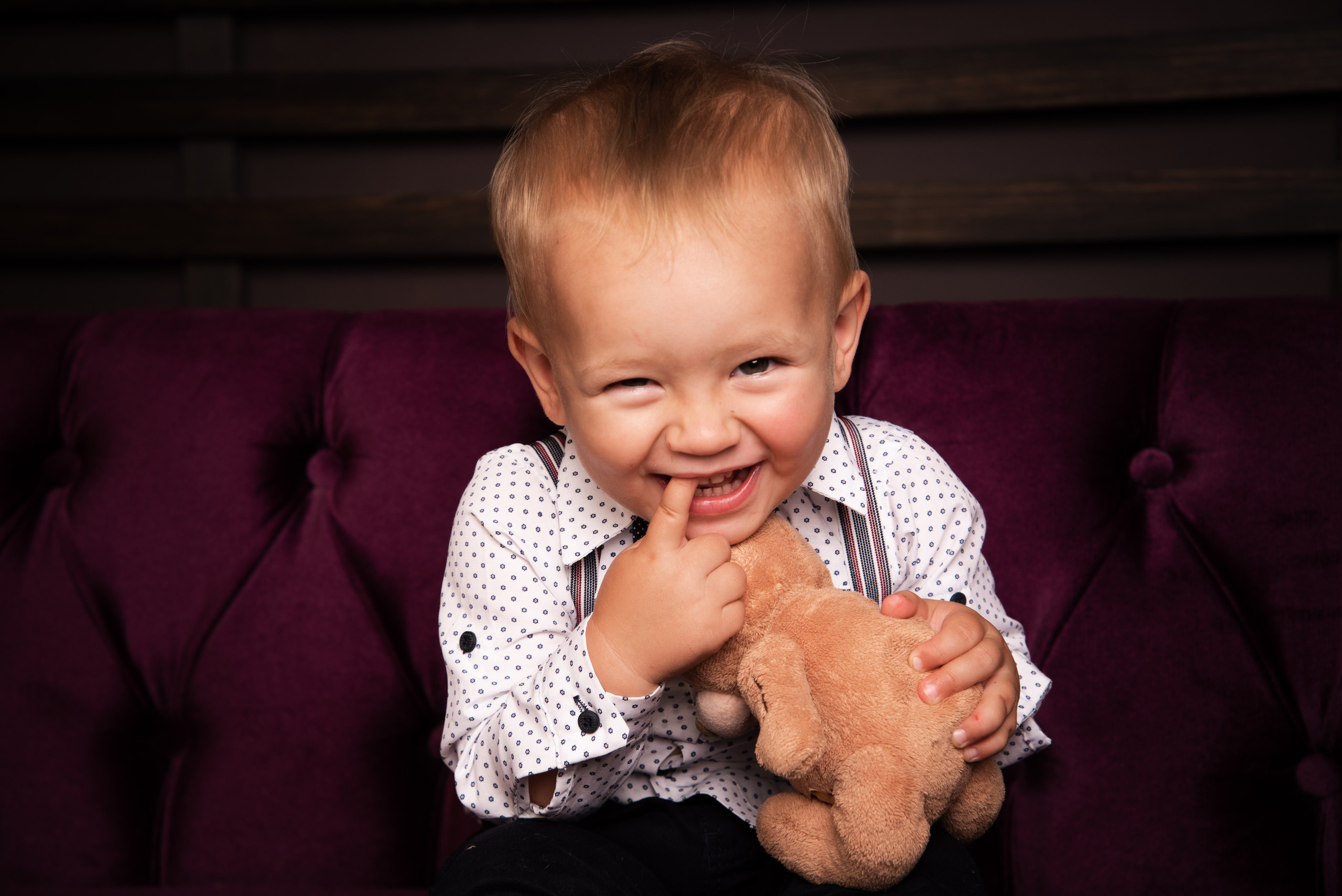 Сімейна фотосесія в студії. Фотограф Анастасія Залужна | Манхайм