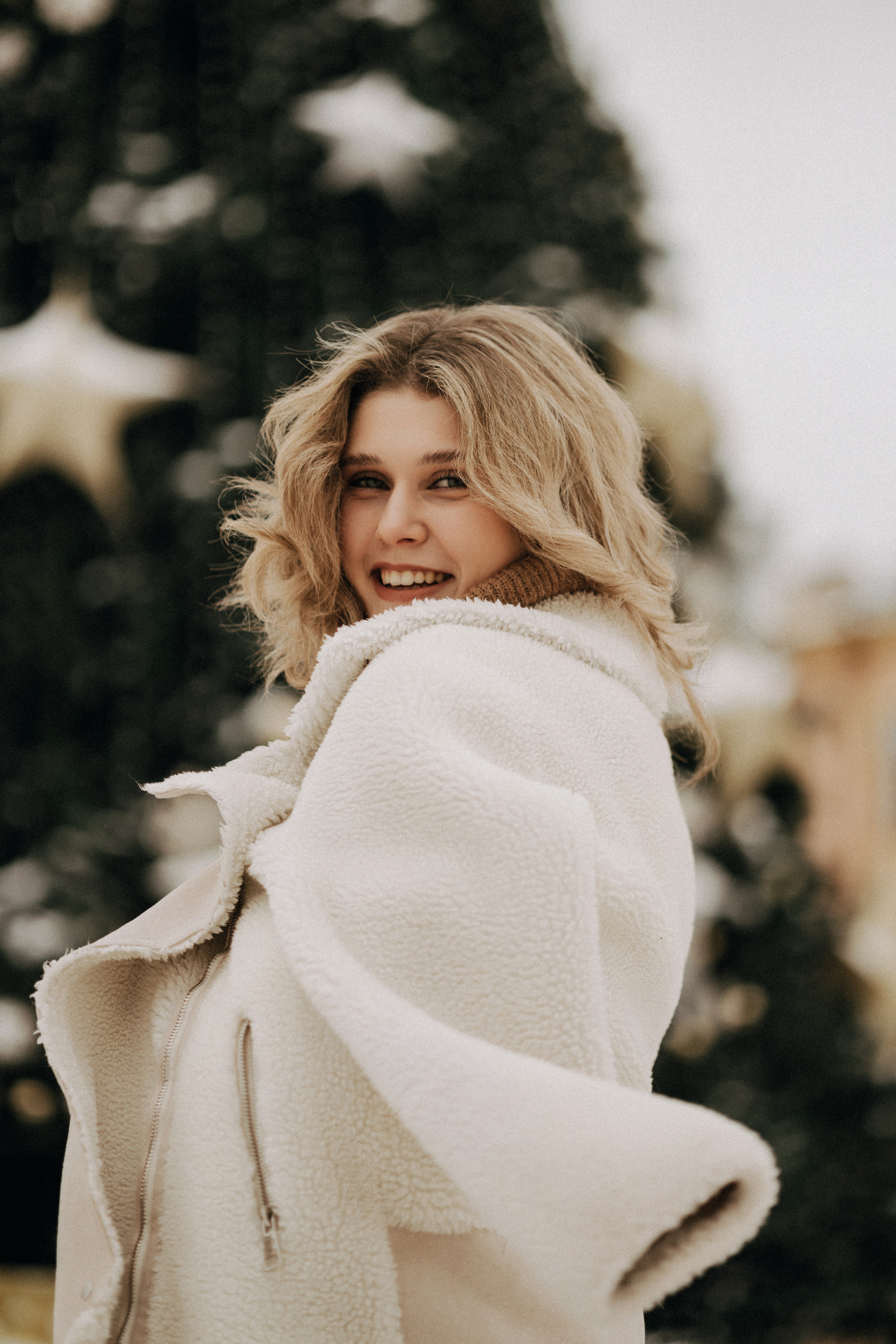 Зимова фотосесія з Діаною. Весільний та репортажний фотограф в Чернівцях, Олексій Зацерковний