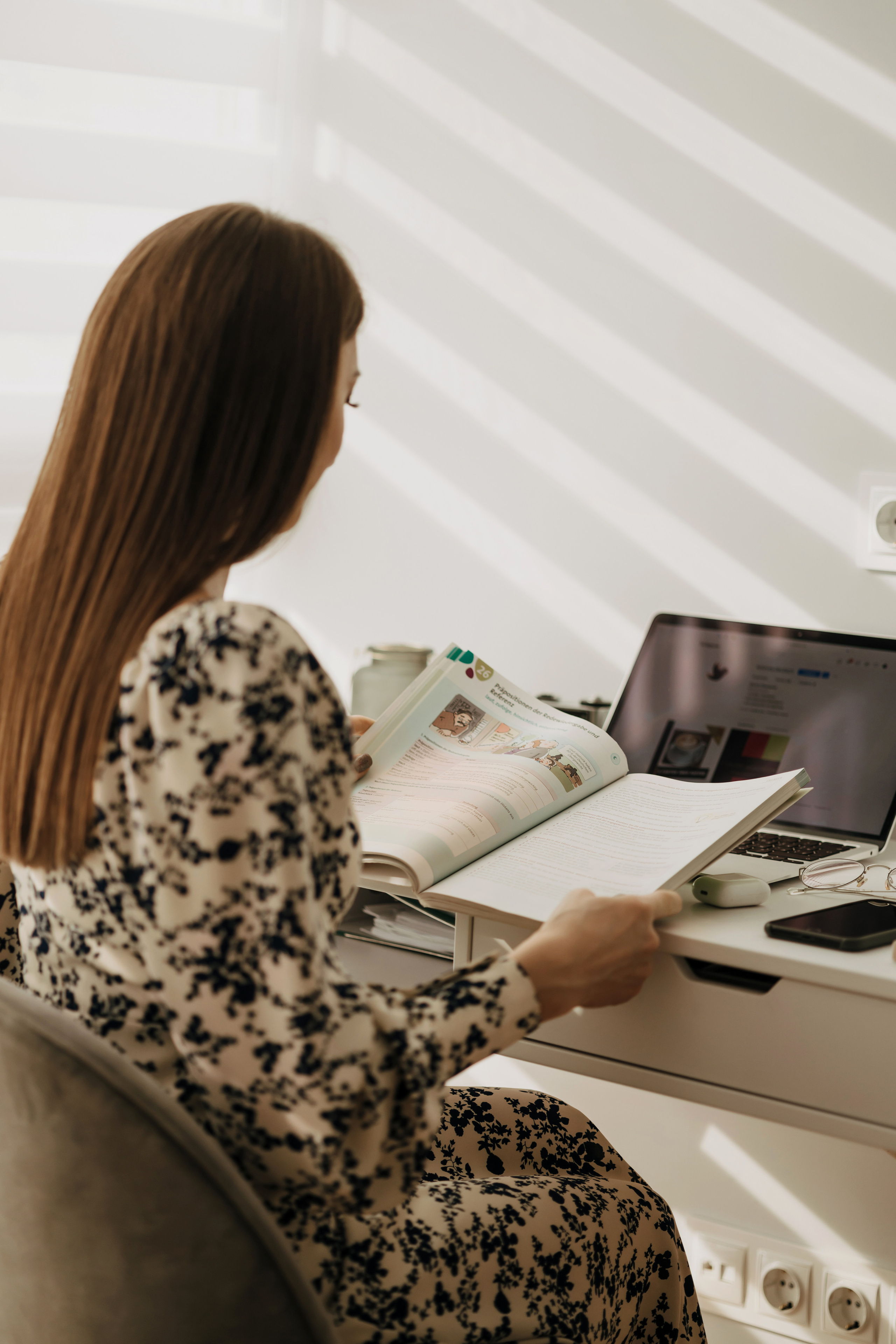 Мовна школа Наталі. Весільний та репортажний фотограф в Чернівцях, Олексій Зацерковний