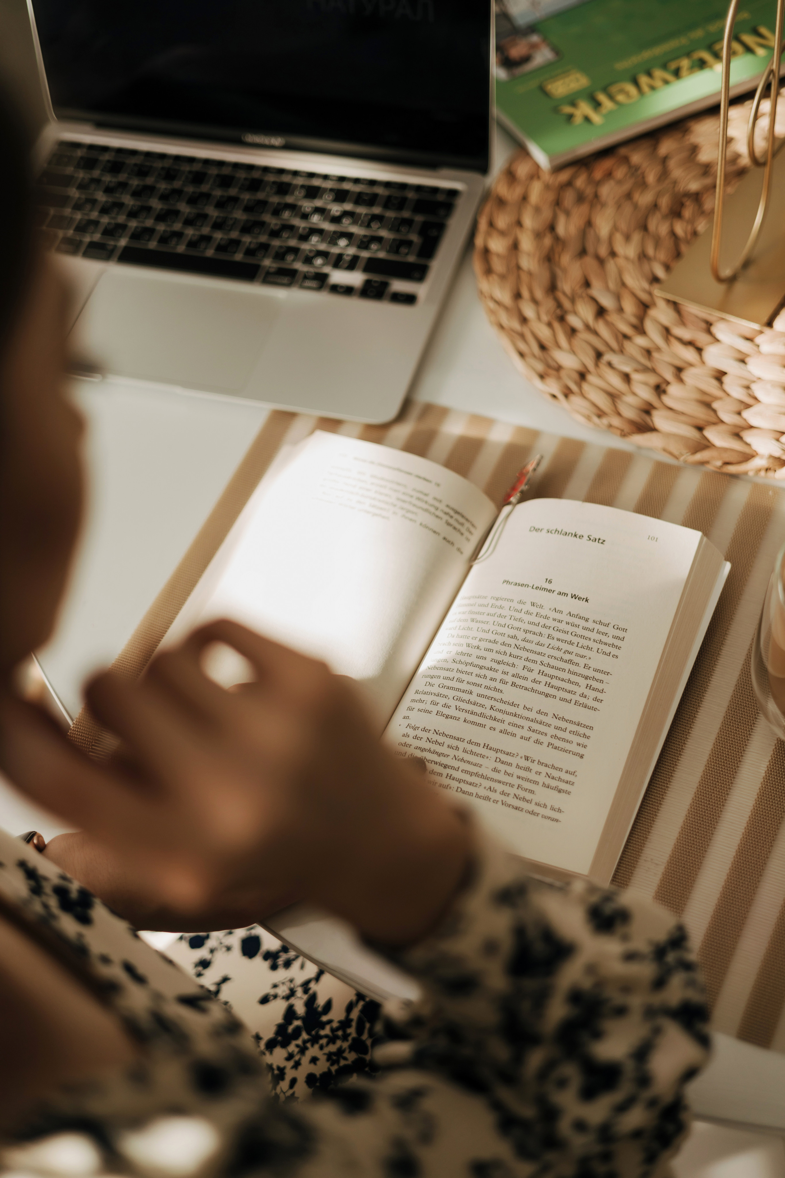 Мовна школа Наталі. Весільний та репортажний фотограф в Чернівцях, Олексій Зацерковний