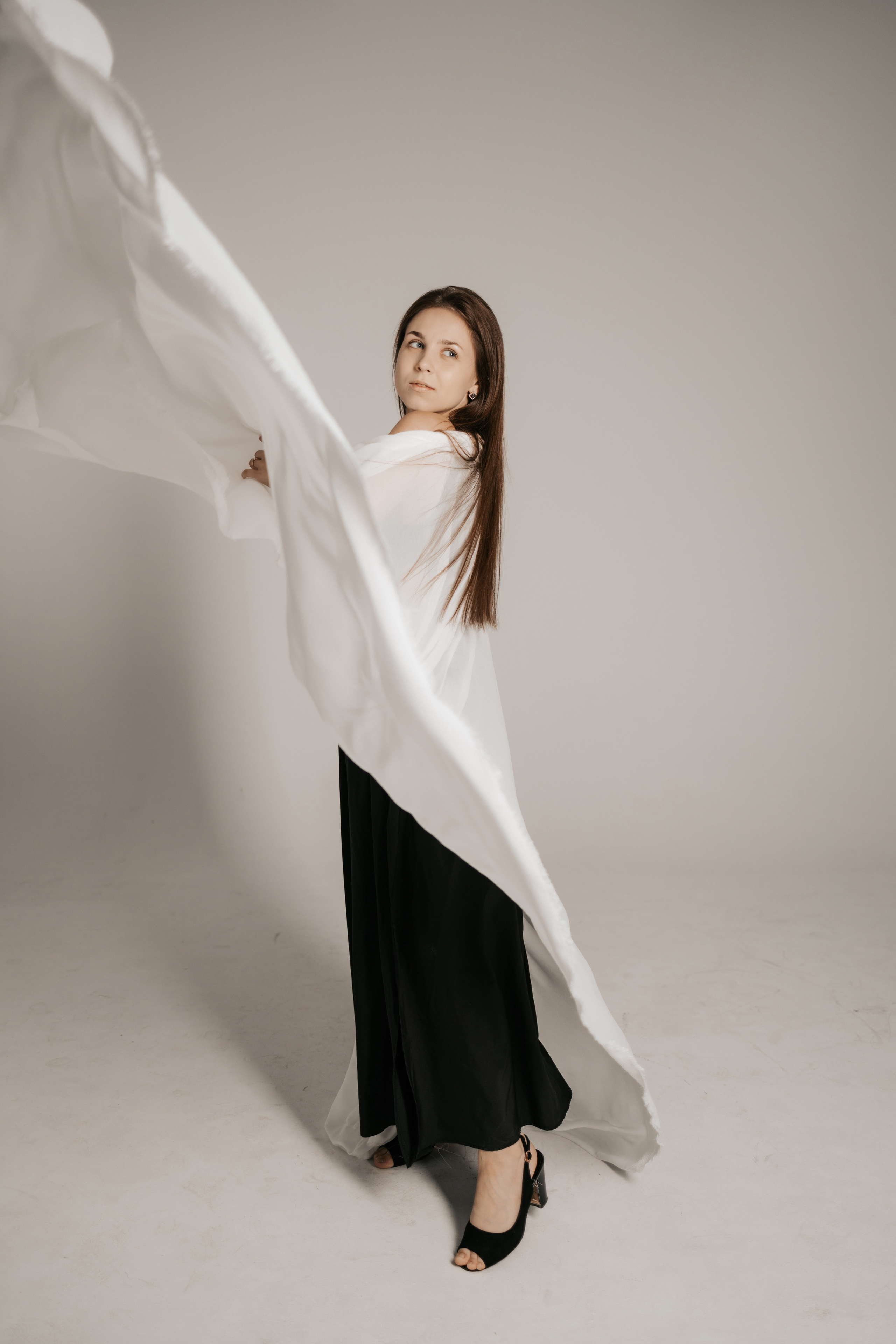 Динамічна фотосесія з Анастасією. Весільний та репортажний фотограф в Чернівцях, Олексій Зацерковний