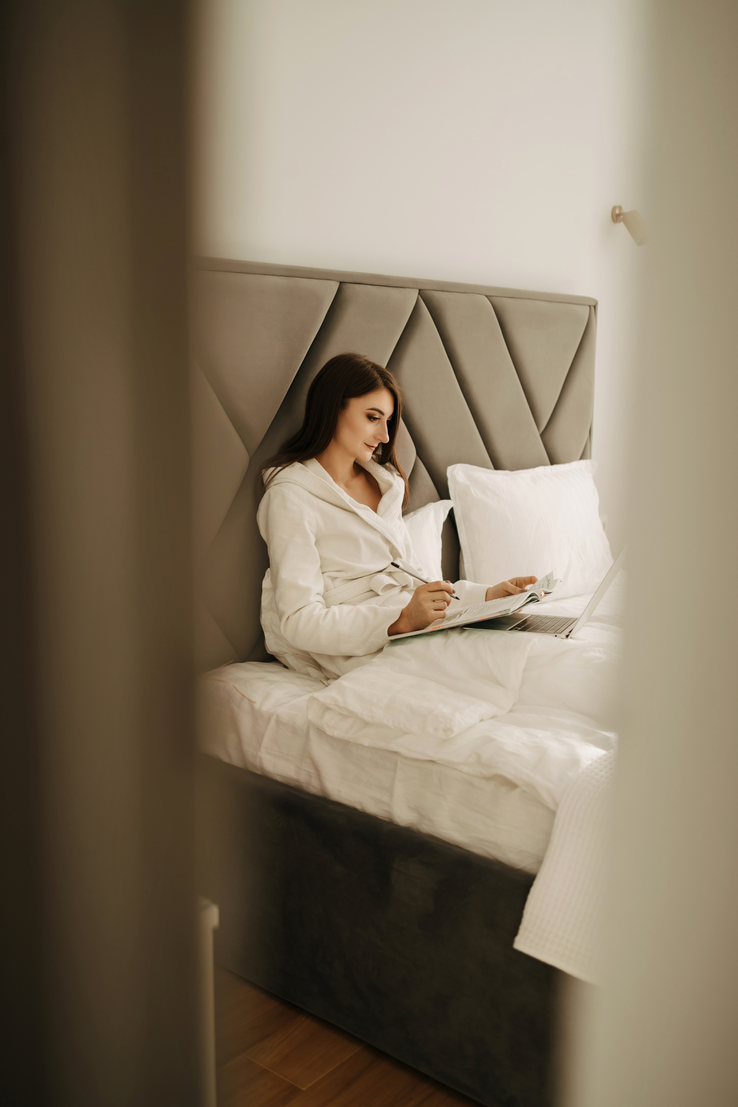 Мовна школа Наталі. Весільний та репортажний фотограф в Чернівцях, Олексій Зацерковний