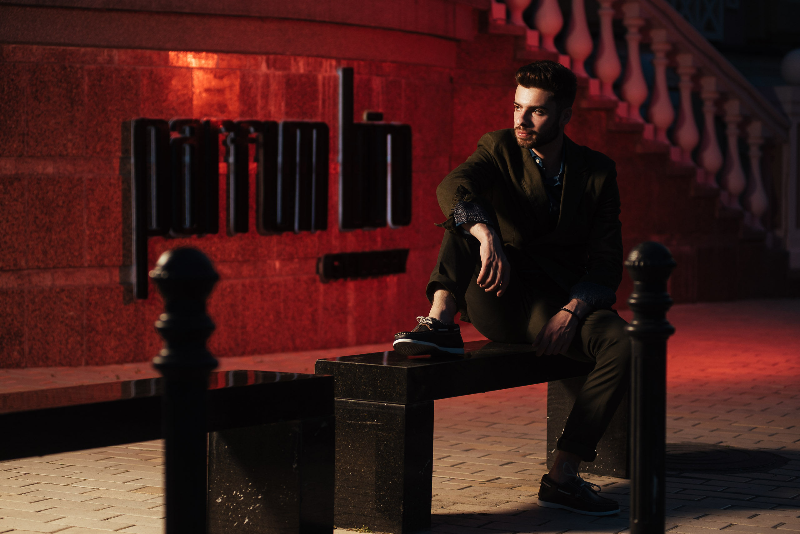 Денис, стіліст. Весільний та сімейний фотограф в Києві