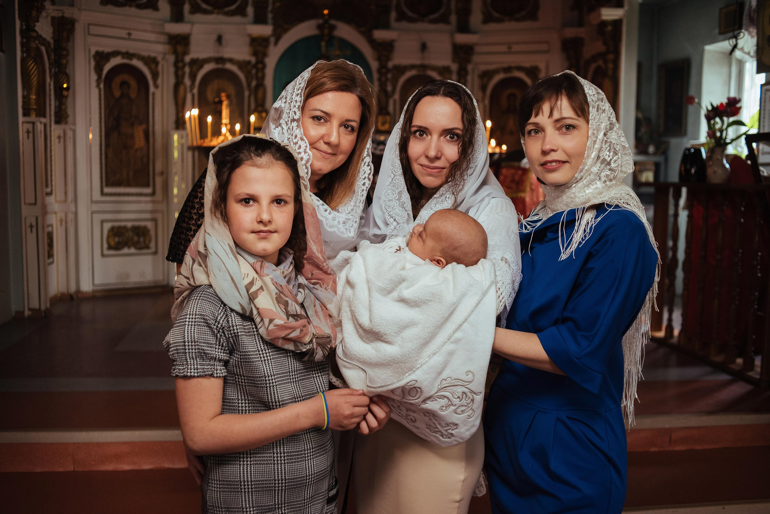 Хрестини Маленького Дмитра. Весільний та сімейний фотограф в Києві