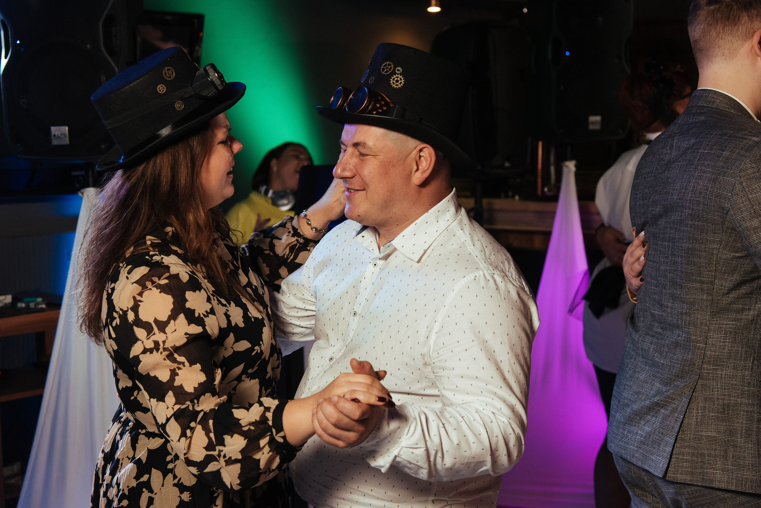 Віктор та Вероніка «Steampunk style wedding». Весільний та сімейний фотограф в Києві