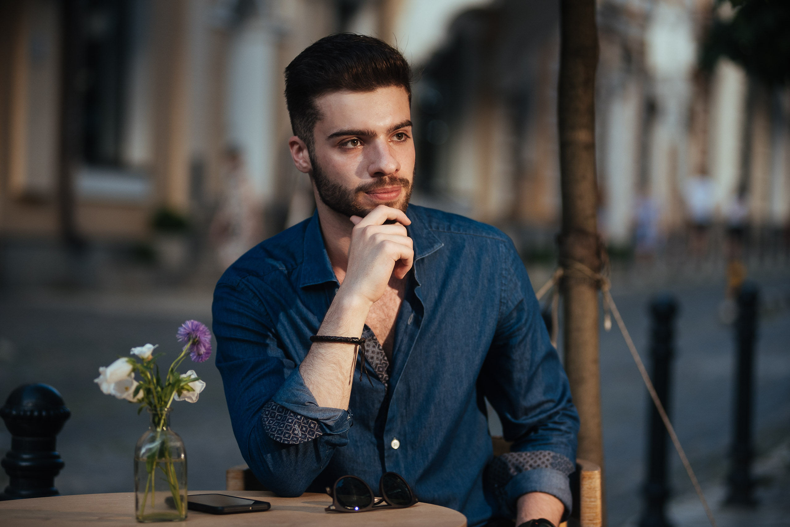 Денис, стіліст. Весільний та сімейний фотограф в Києві