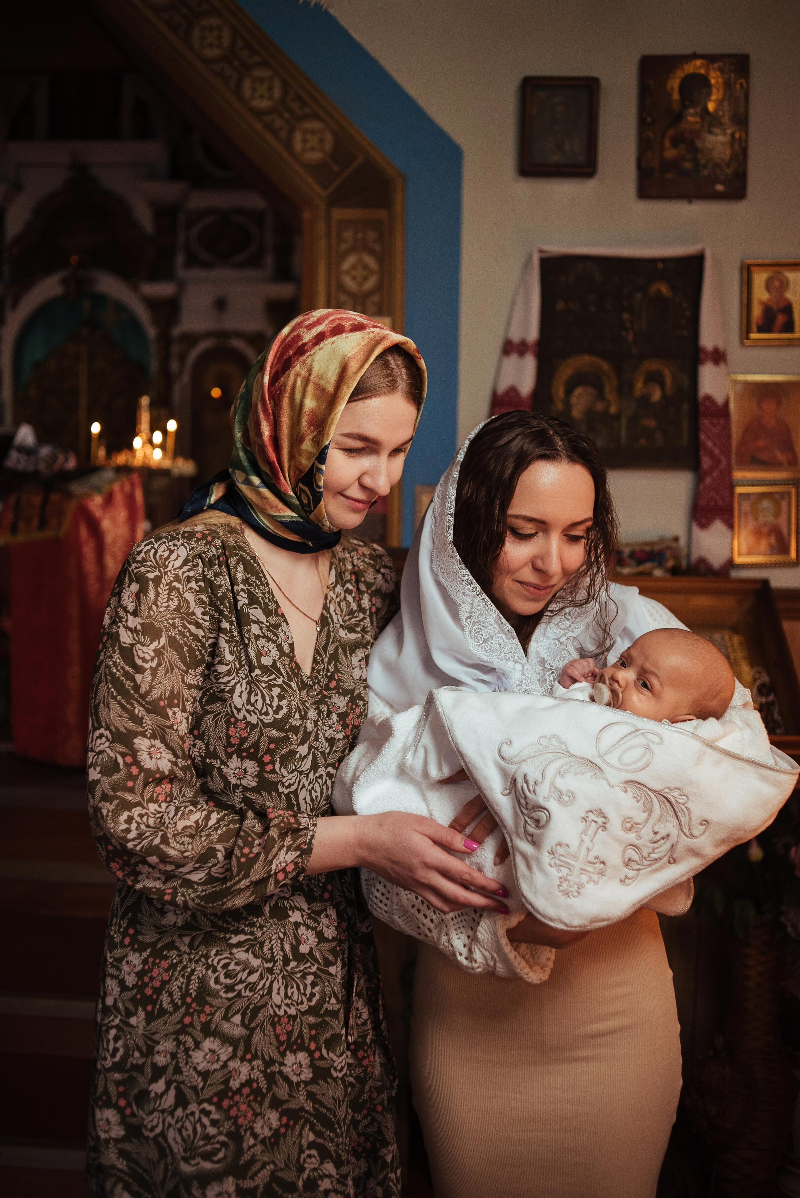 Хрестини Маленького Дмитра. Весільний та сімейний фотограф в Києві