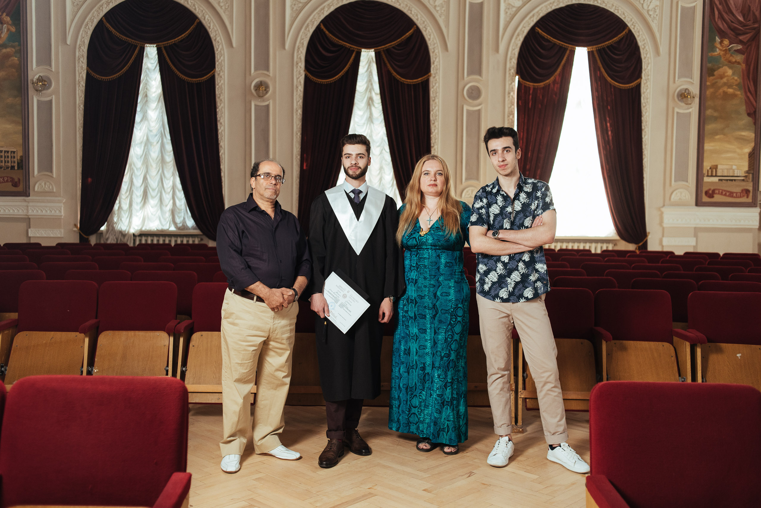 Магістр, Денис. Весільний та сімейний фотограф в Києві