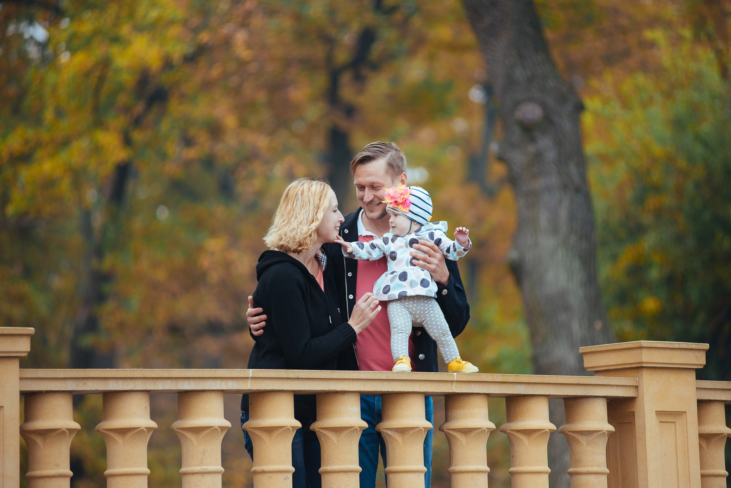 Прогулка восени. Весільний та сімейний фотограф в Києві