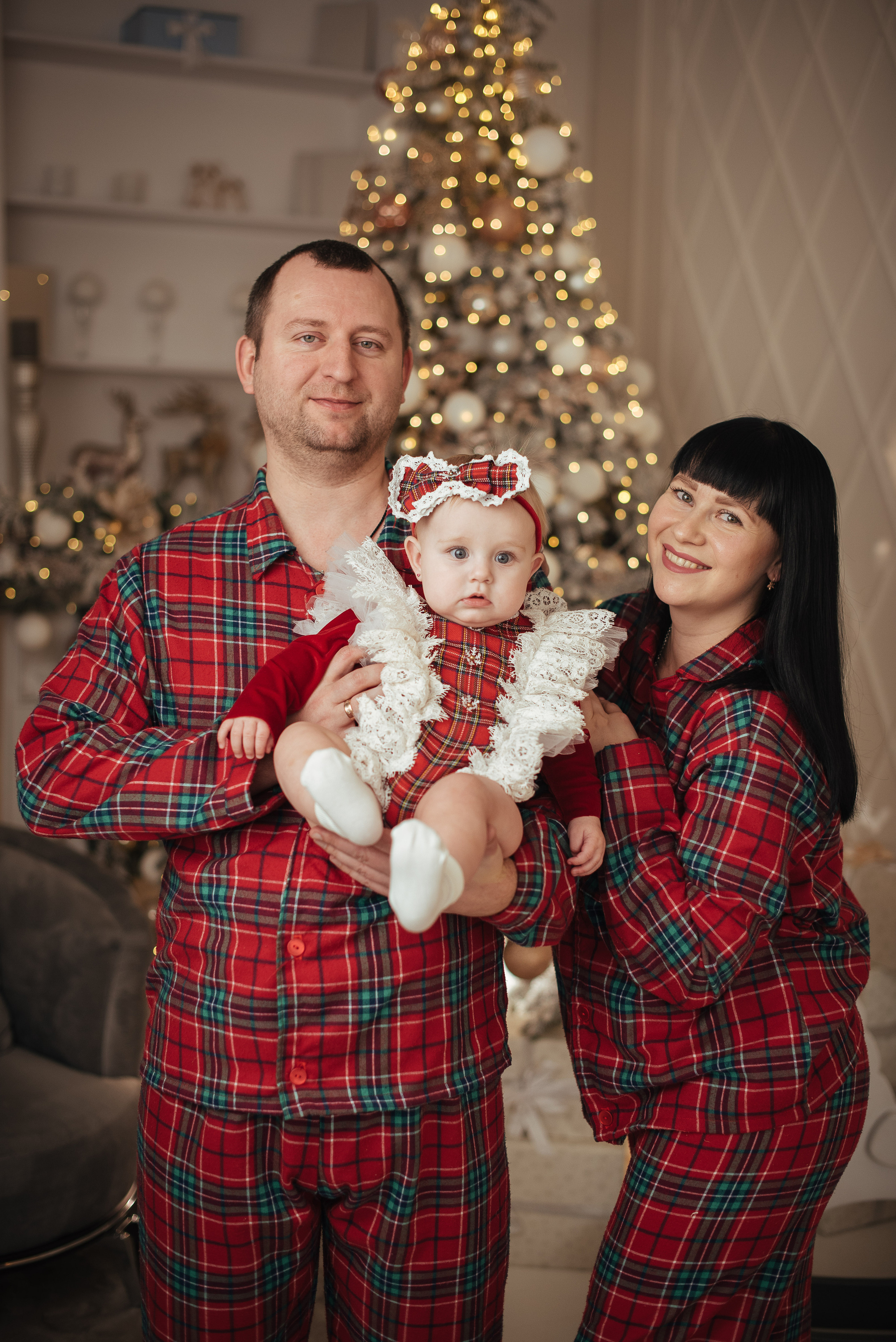 Студійна новорічна зйомка. Весільний та сімейний фотограф в Києві