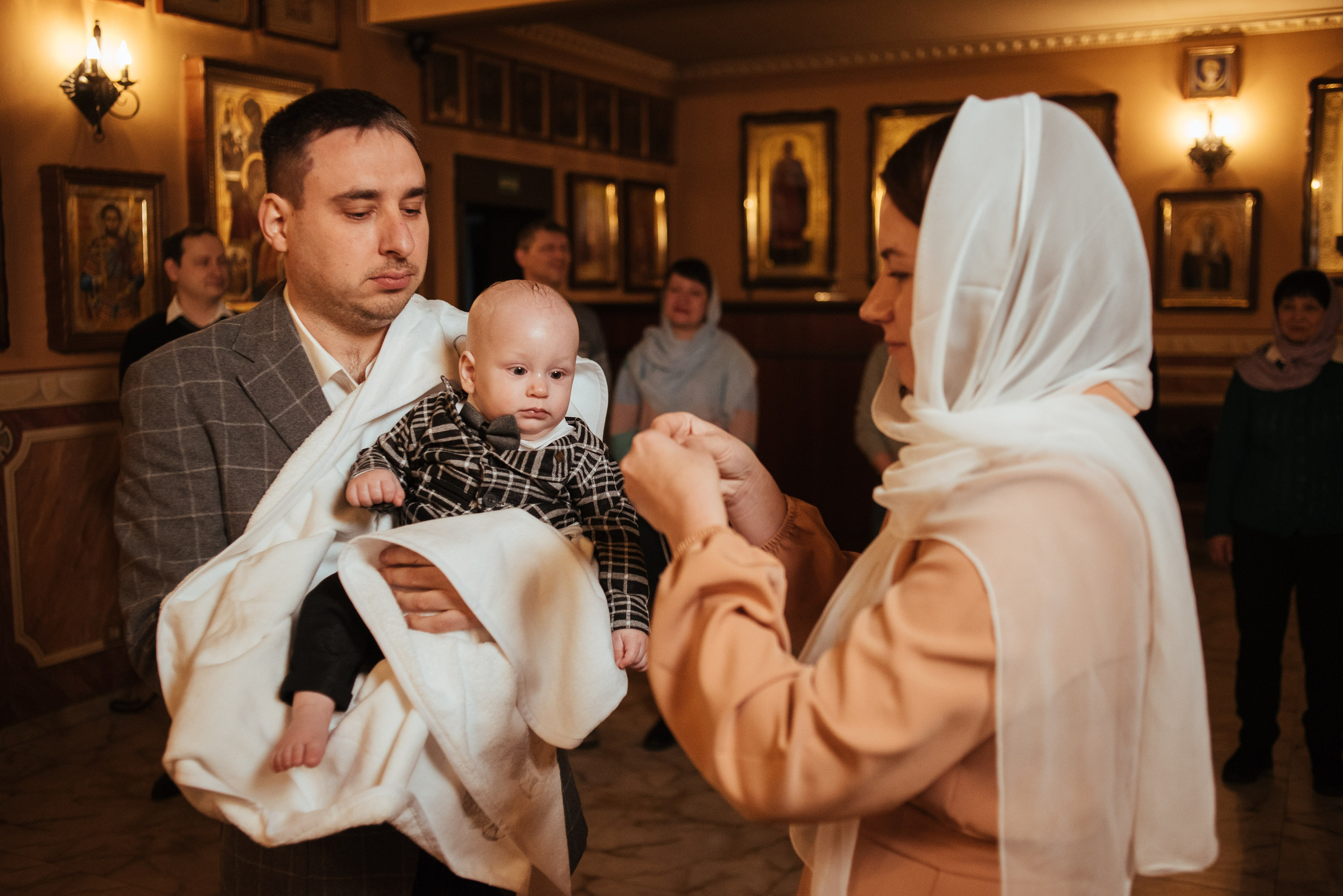 Хрещення маленького Ярослава. Весільний та сімейний фотограф в Києві