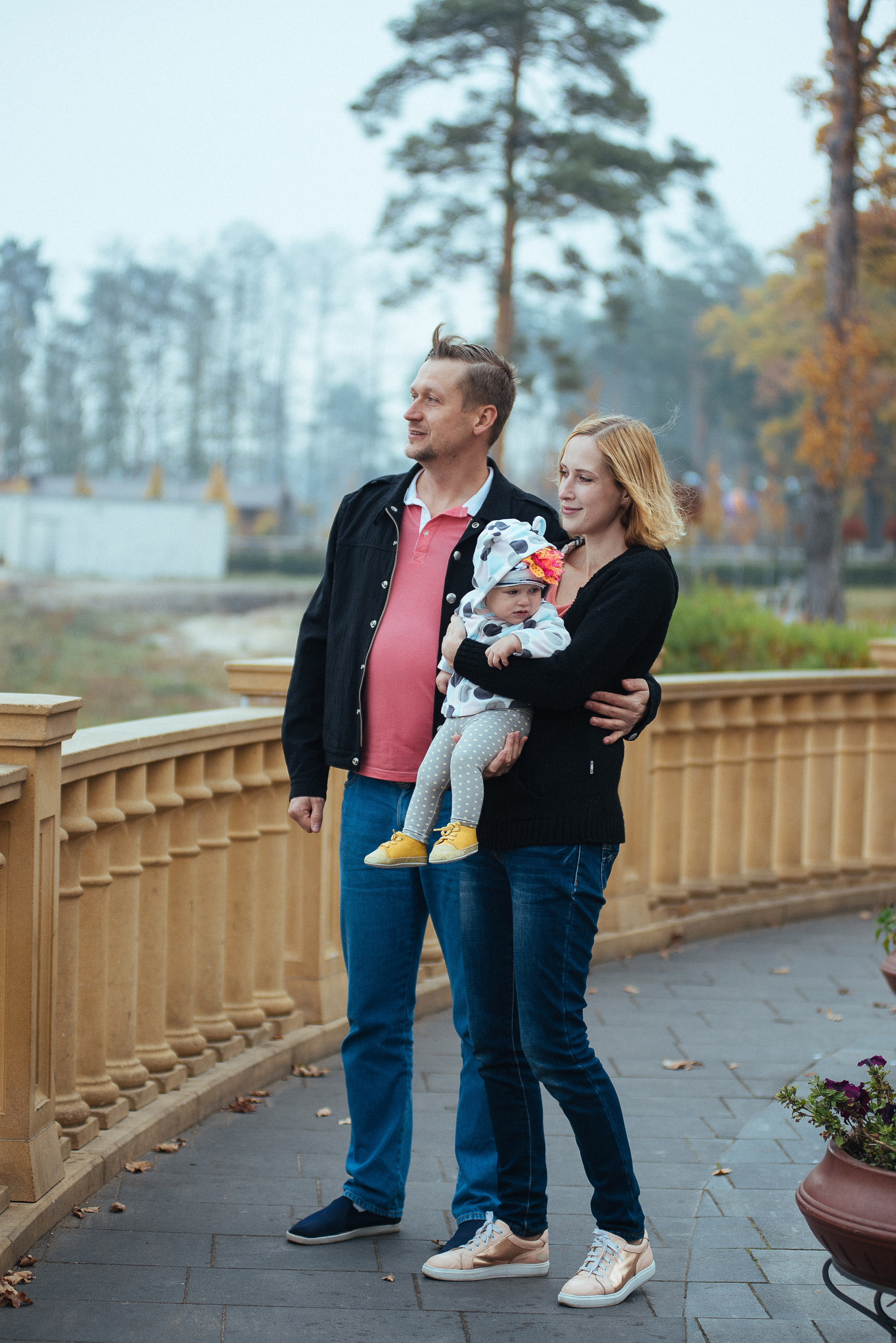 Прогулка восени. Весільний та сімейний фотограф в Києві