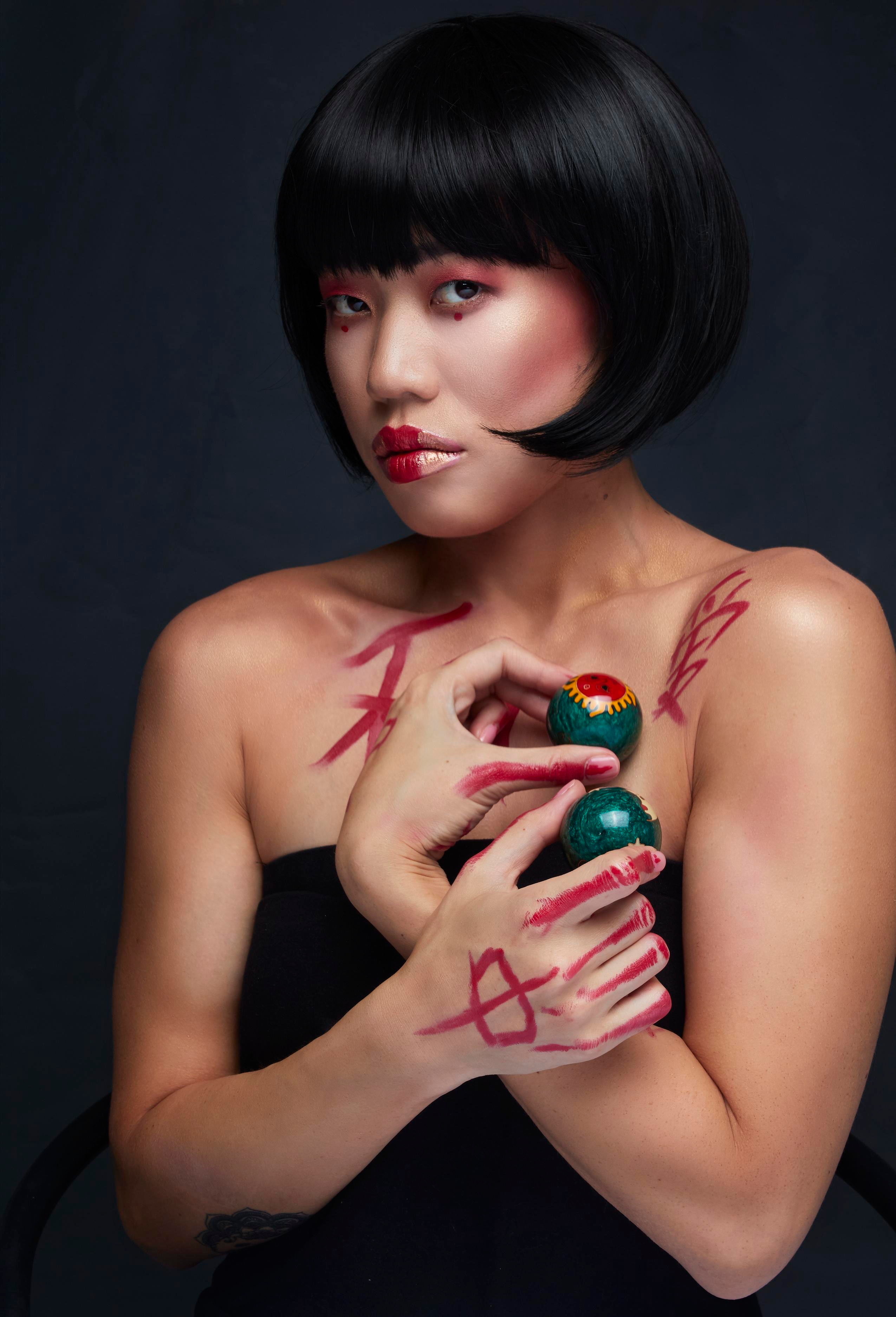 Genzo magazine Asian modern. Фешн, имиджевый и предметный фотограф в Украине и ОАЭ