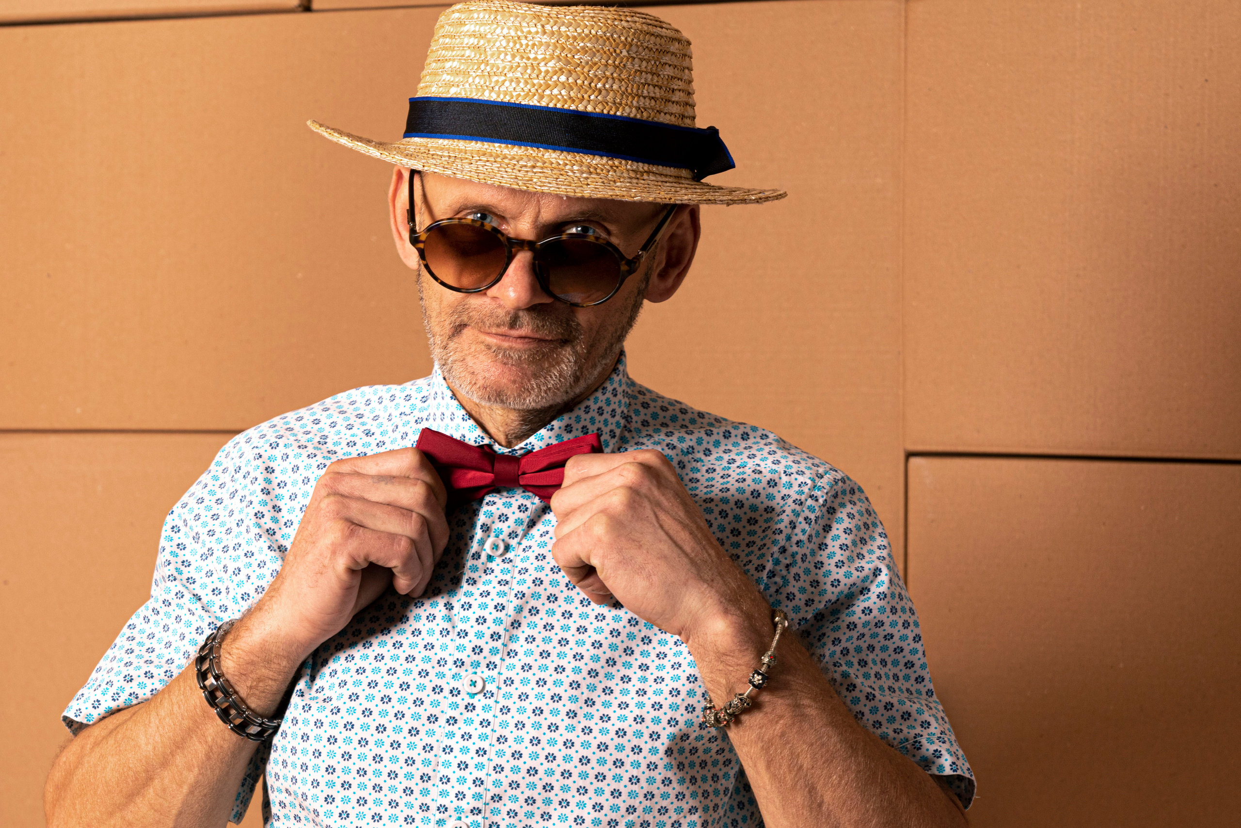 Фешн, имиджевый и предметный фотограф в Украине и ОАЭ