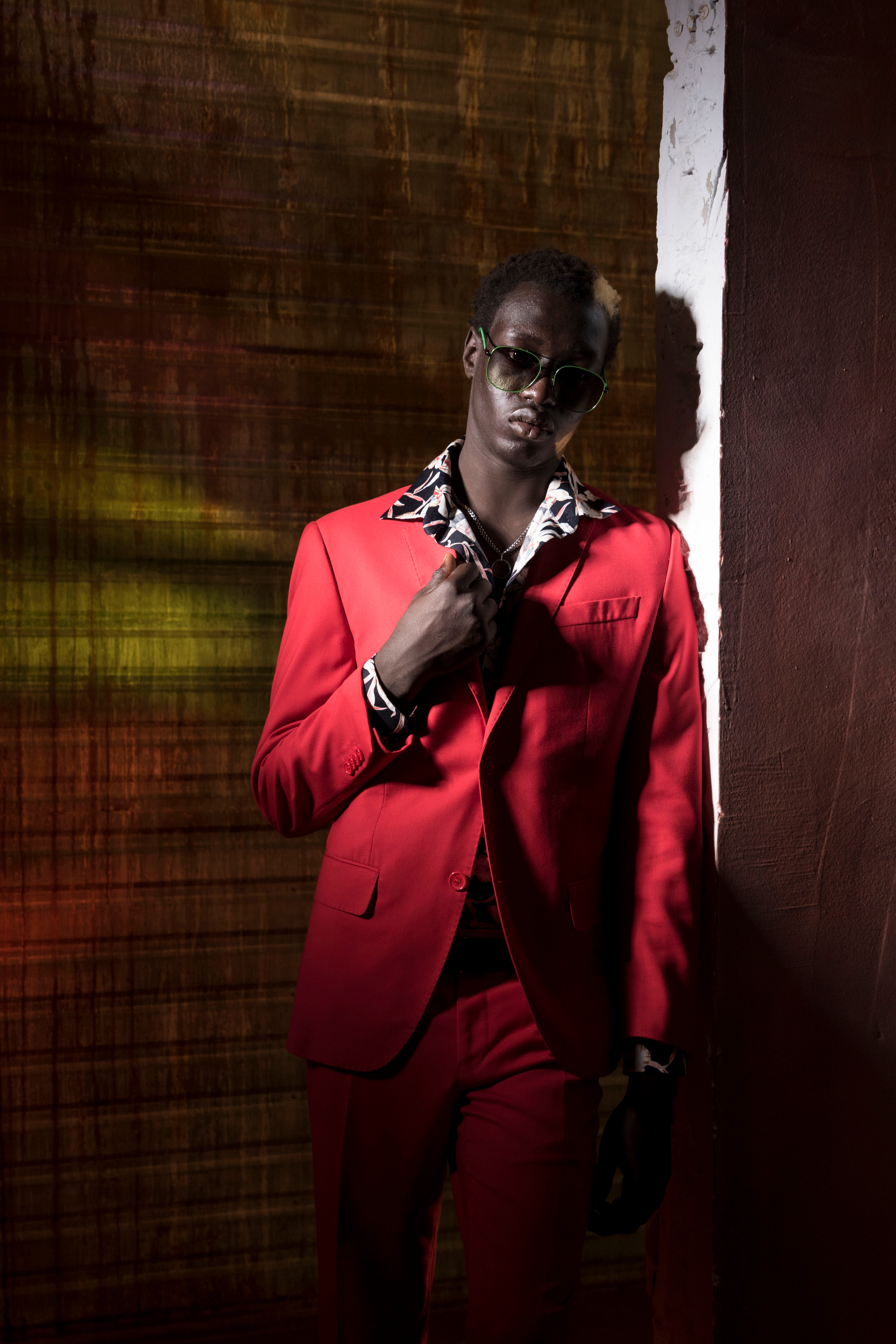 Фешн, имиджевый и предметный фотограф в Украине и ОАЭ