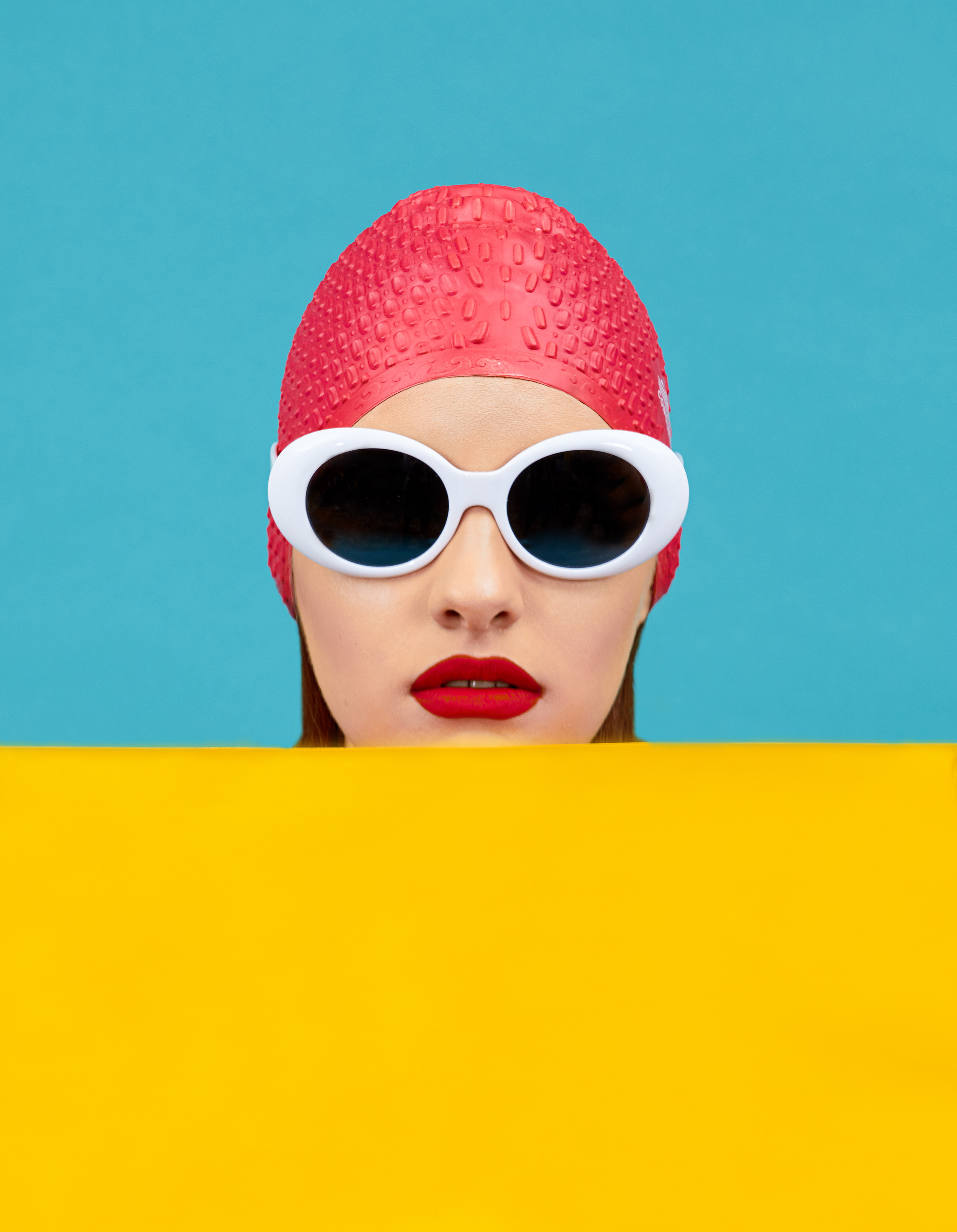 Be active. Scorpio Jin Magazine. Фешн, имиджевый и предметный фотограф в Украине и ОАЭ