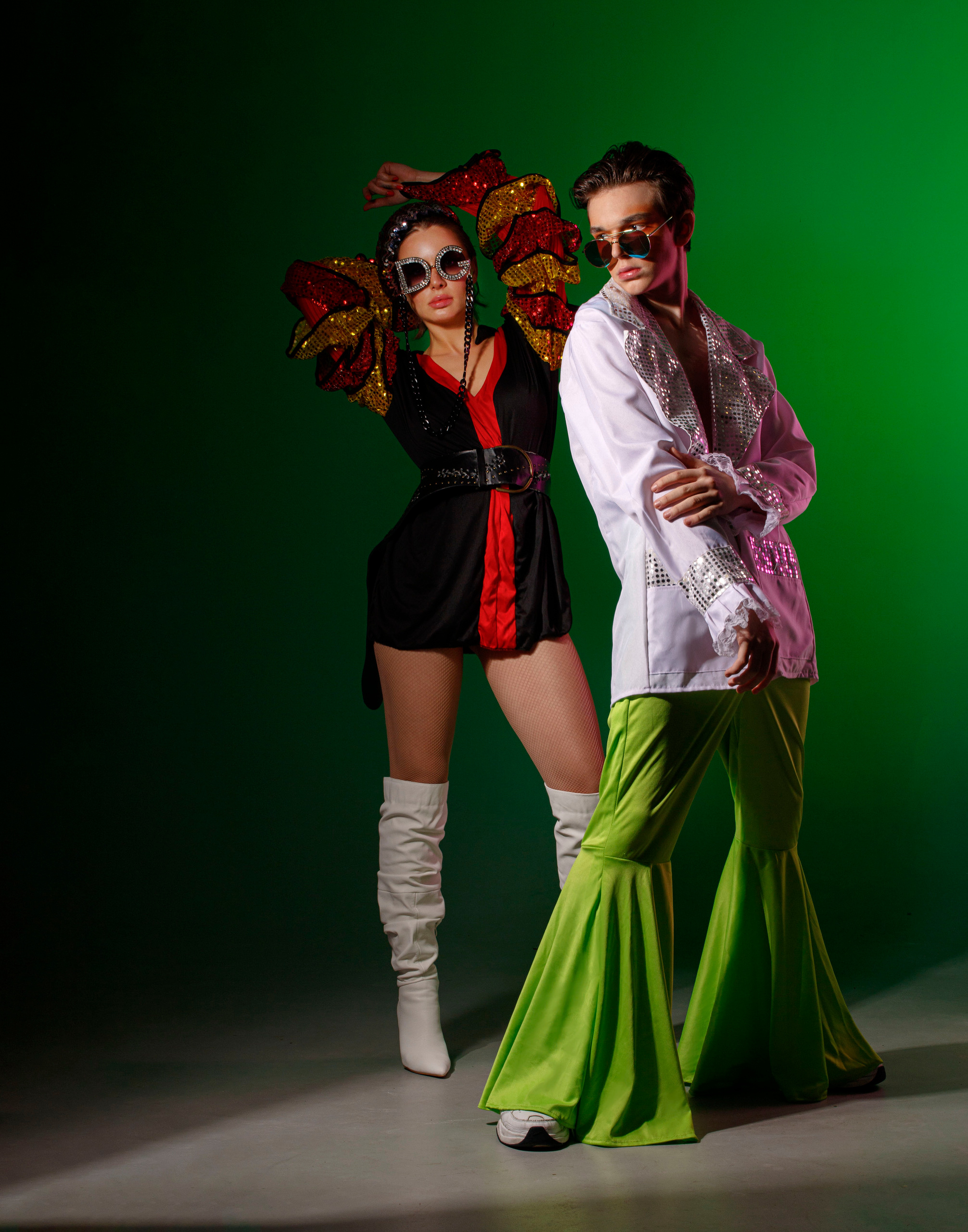 Hugo magazine Back to 90s. Фешн, имиджевый и предметный фотограф в Украине и ОАЭ