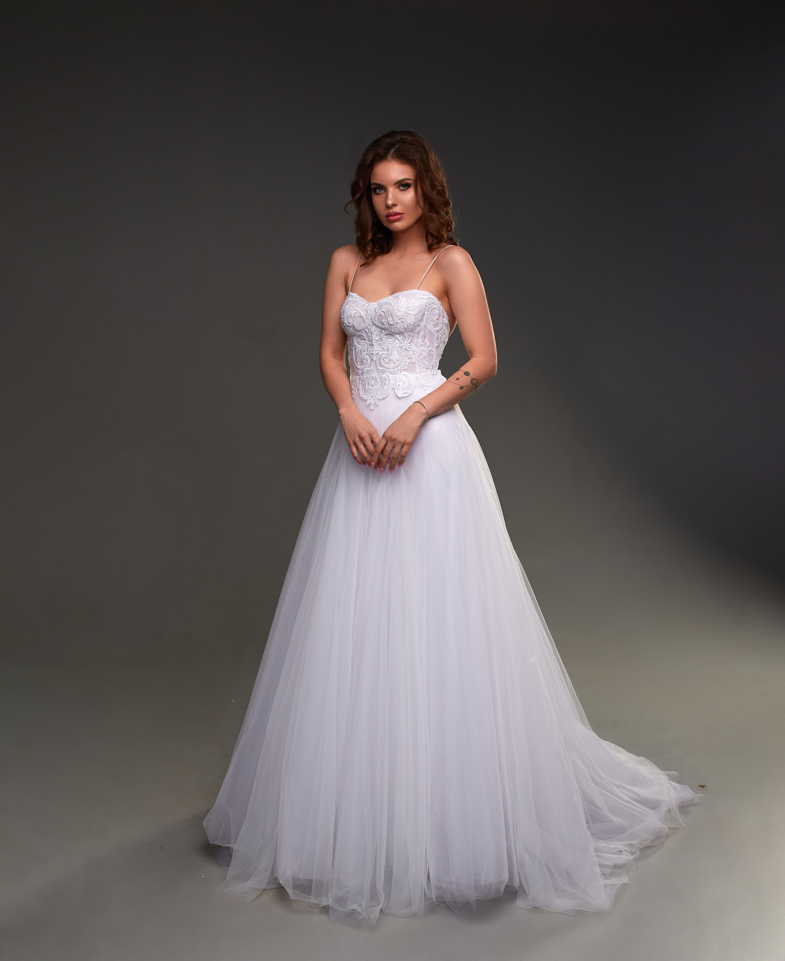 Lana bridal. Фешн, имиджевый и предметный фотограф в Украине и ОАЭ