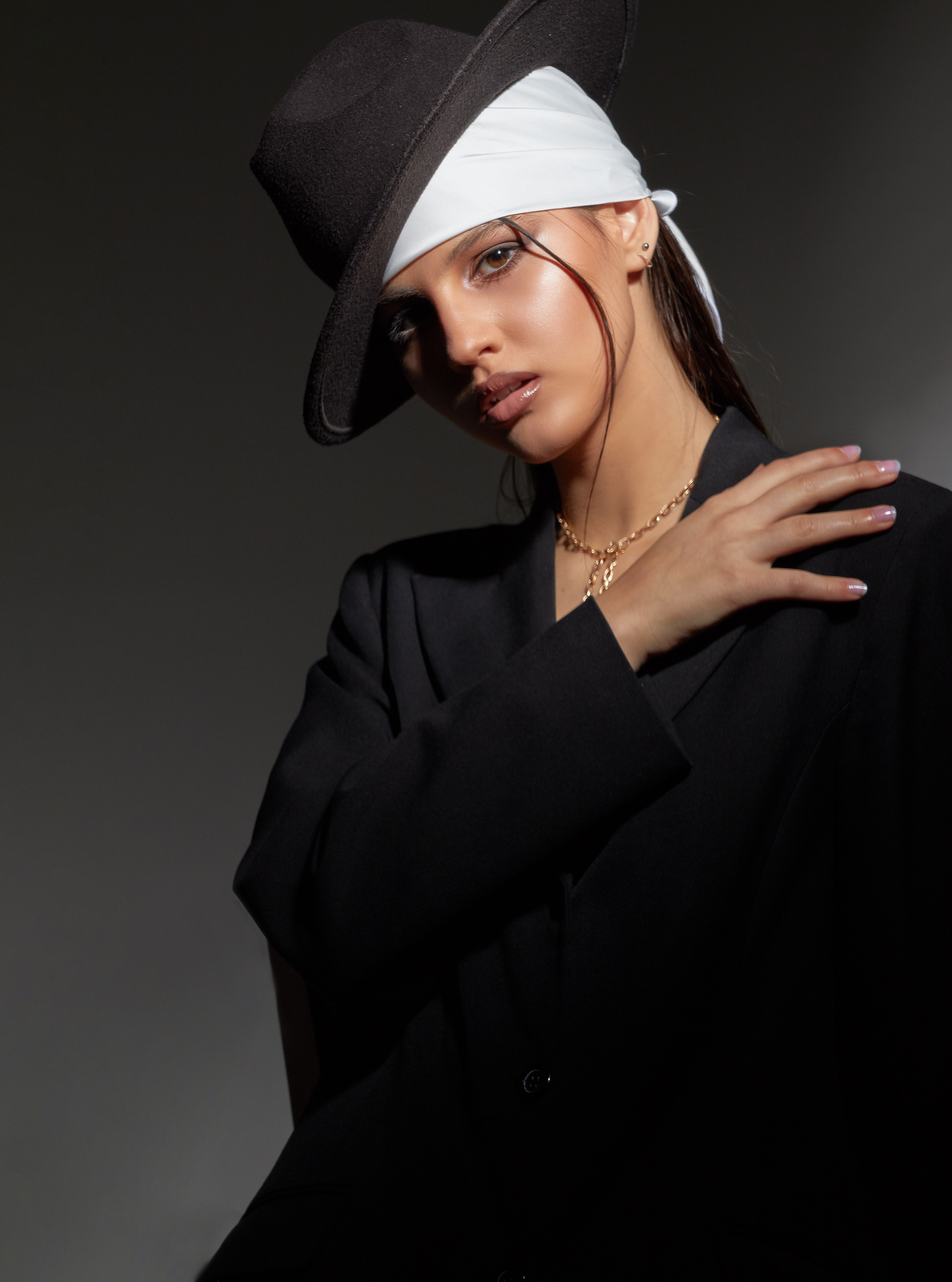 Deep impact. Holm magazine. Фешн, имиджевый и предметный фотограф в Украине и ОАЭ