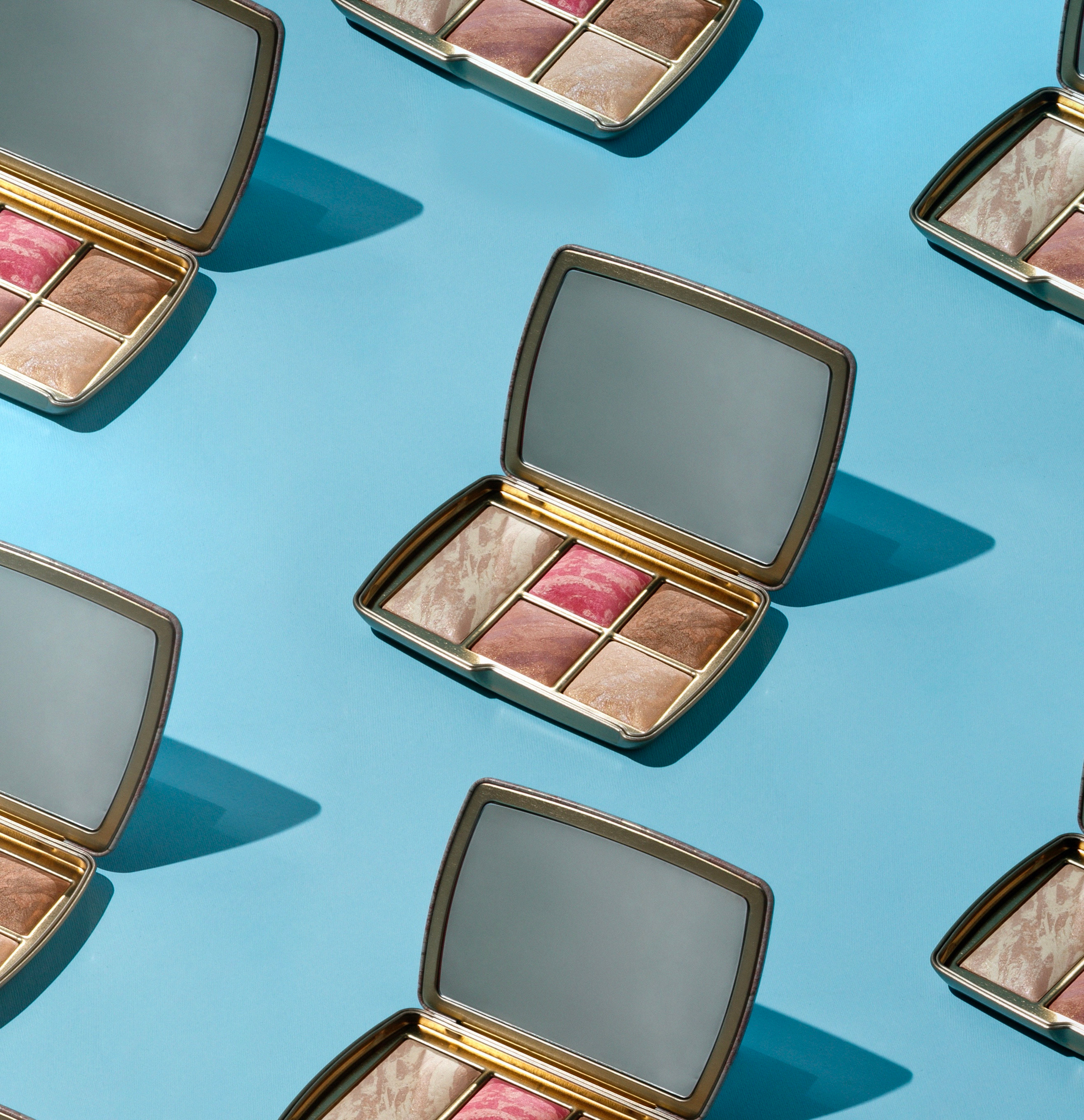 Косметика. Фешн, имиджевый и предметный фотограф в Украине и ОАЭ