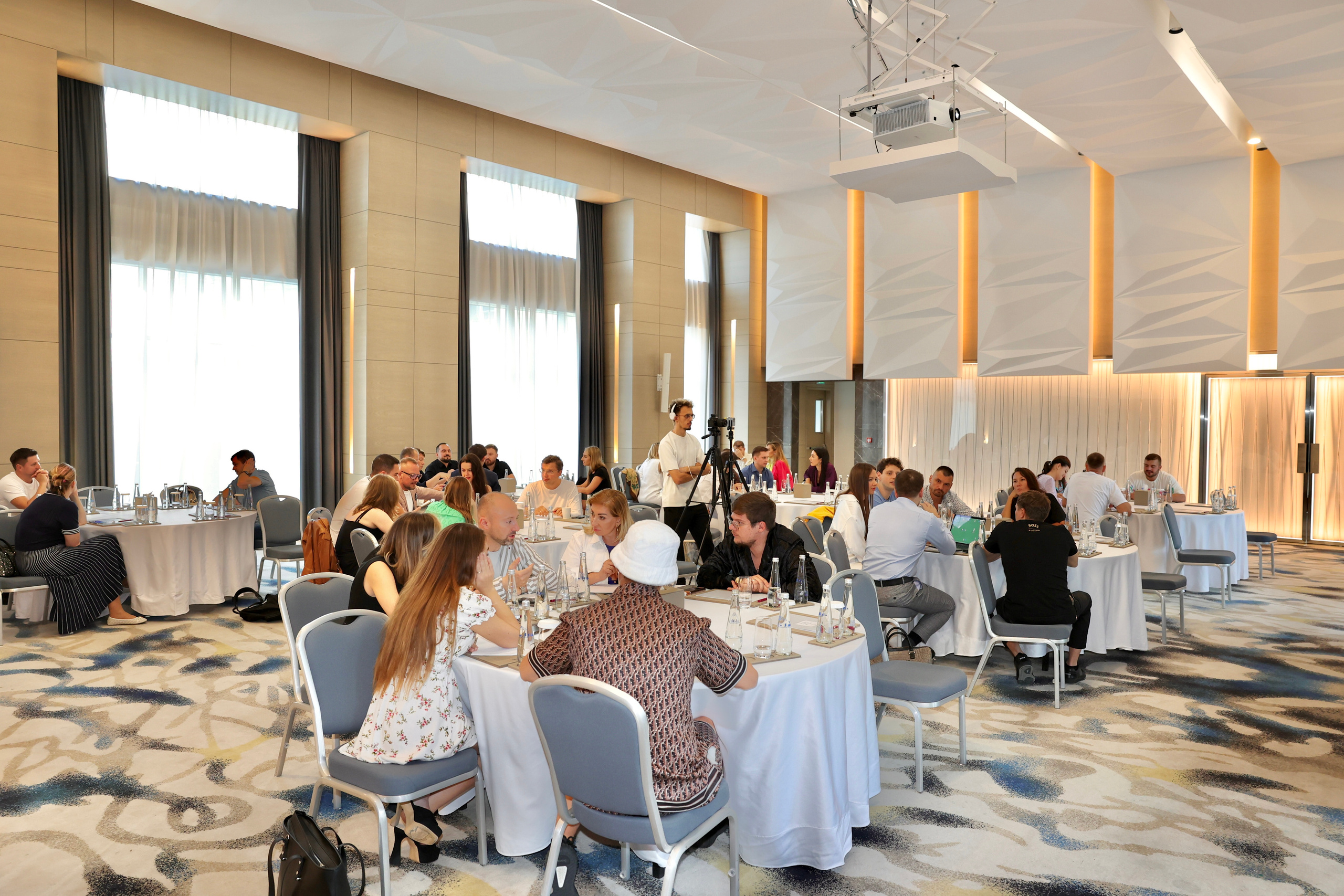 Клуб инвесторов. Creative director Fashion and lifestyle photographer