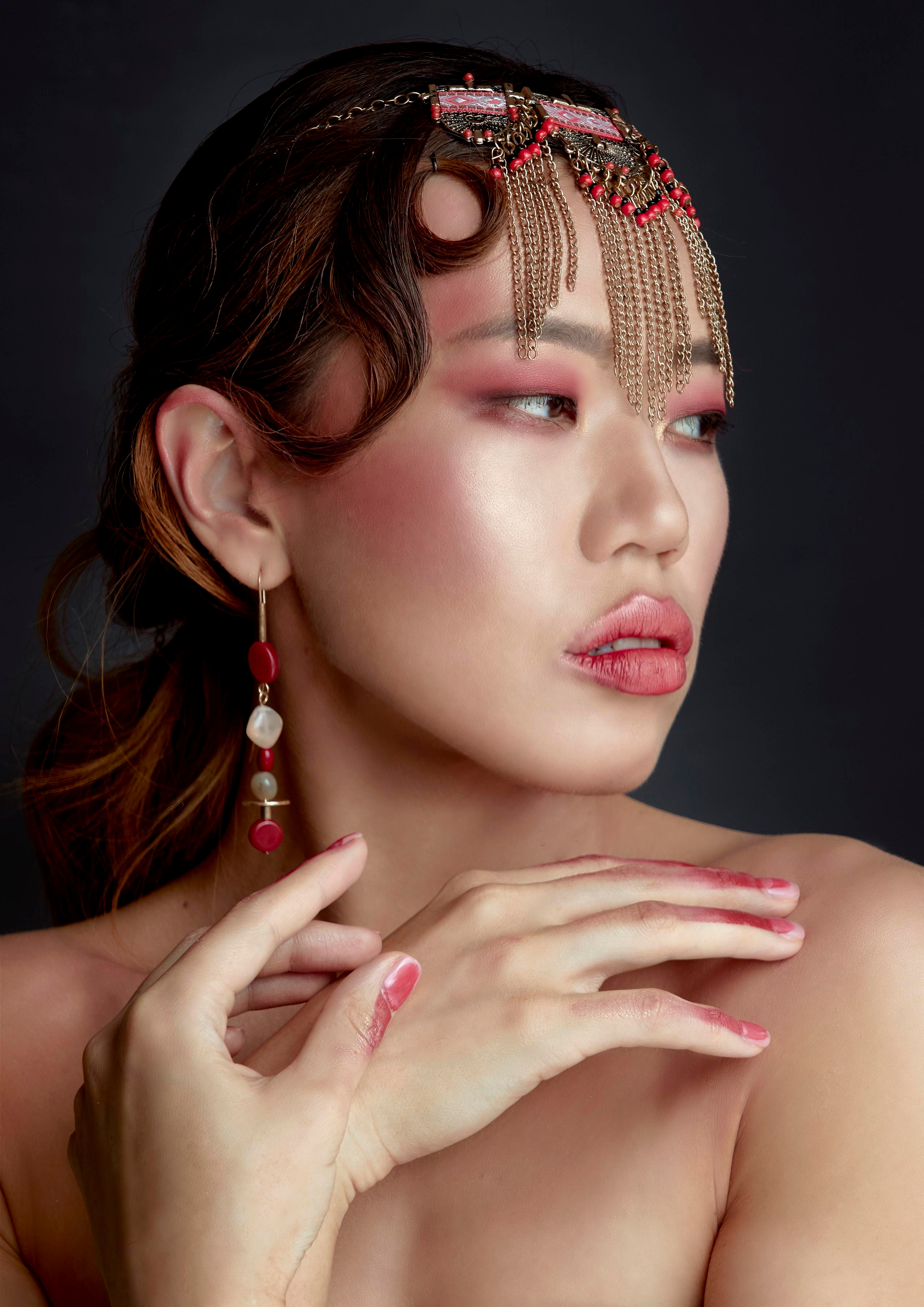 Genzo magazine Asian modern. Фешн, имиджевый и предметный фотограф в Украине и ОАЭ