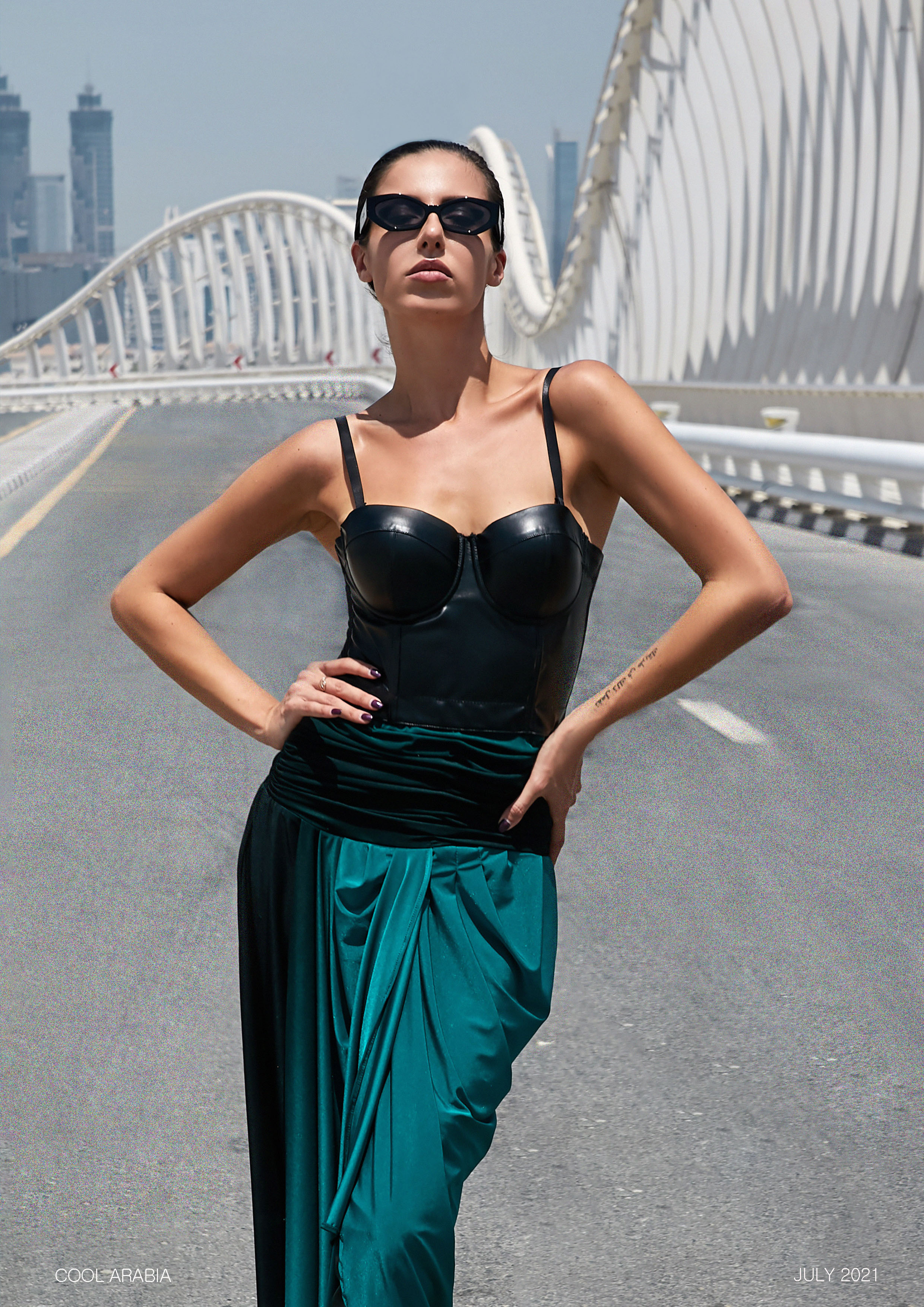 Look famous. Cool Arabia. Фешн, имиджевый и предметный фотограф в Украине и ОАЭ