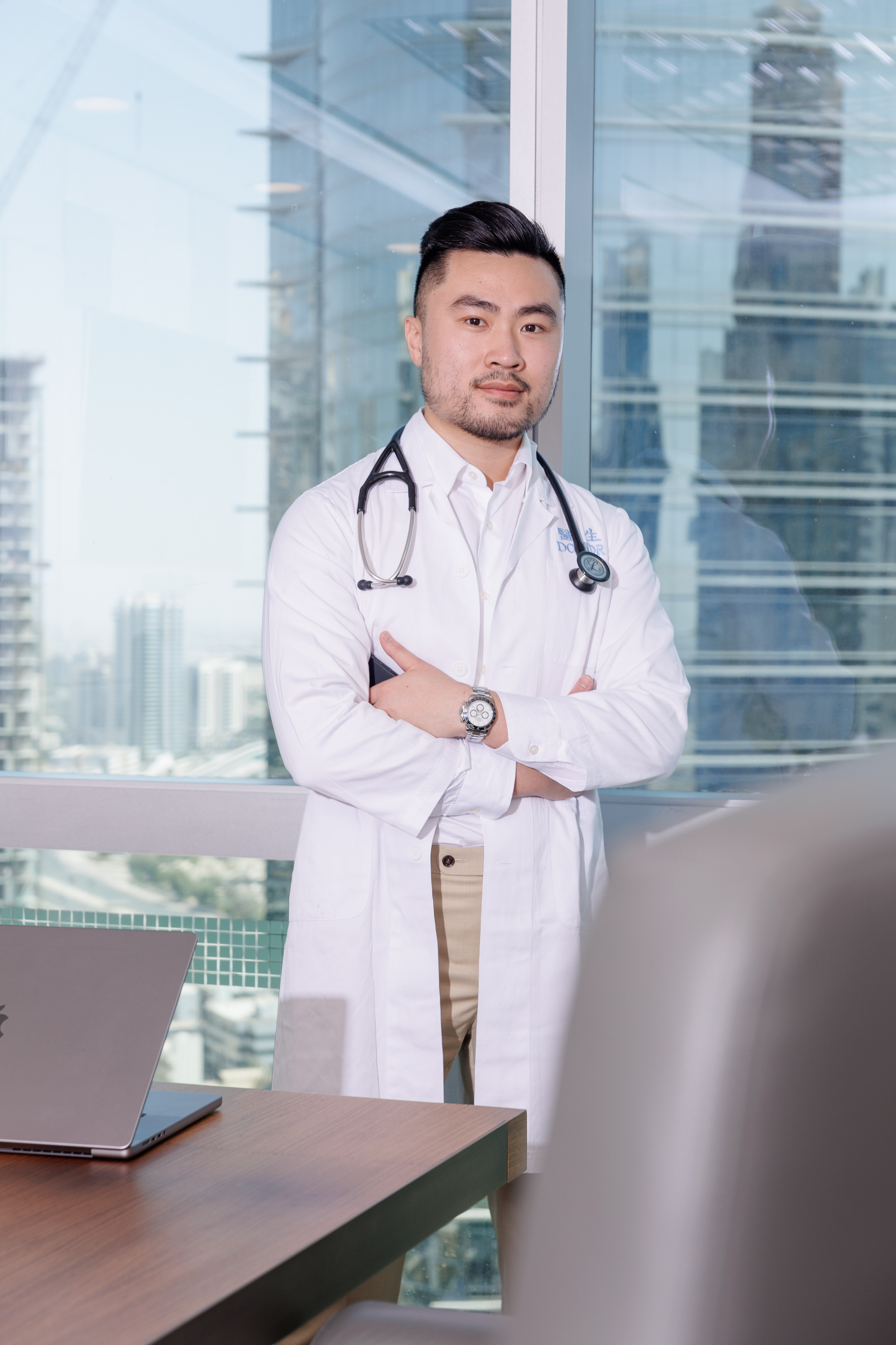 Бизнес портрет. Фешн, имиджевый и предметный фотограф в Украине и ОАЭ