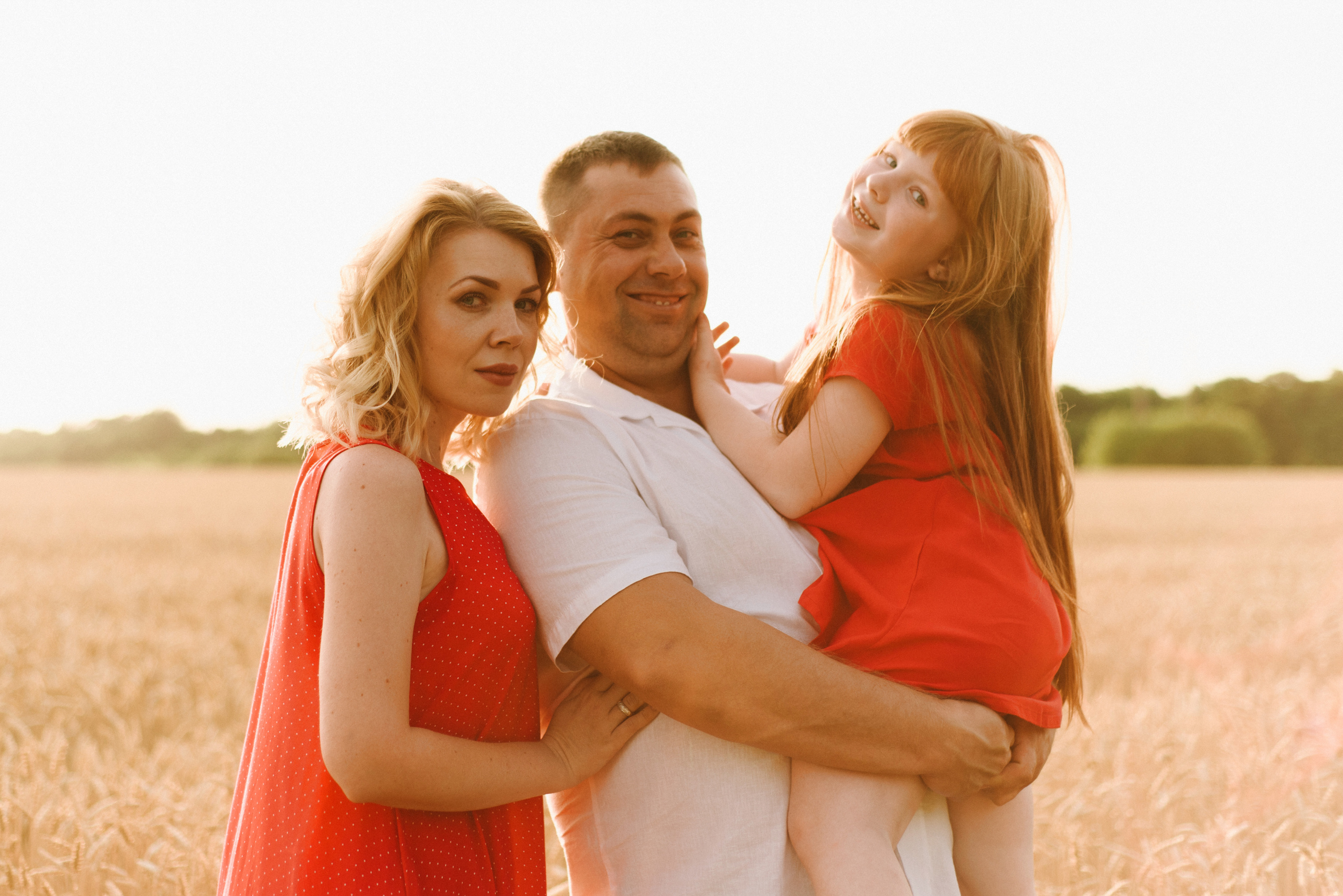 Семейная фотосессия в пшенице. FOTOGRAF Ryzhykova Valentyna Kraków Polska