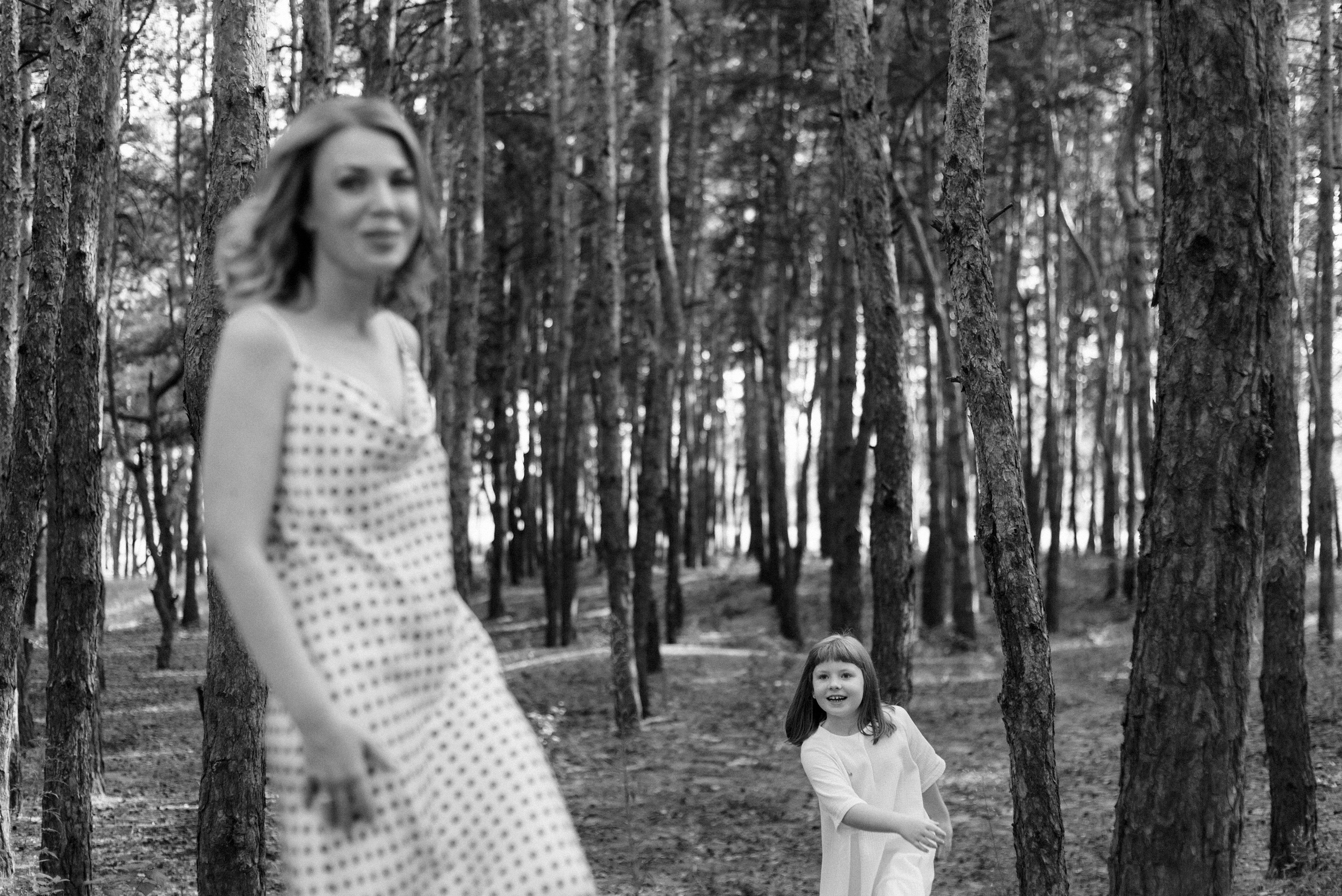 Семейная фотосессия в лесу. FOTOGRAF Ryzhykova Valentyna Kraków Polska