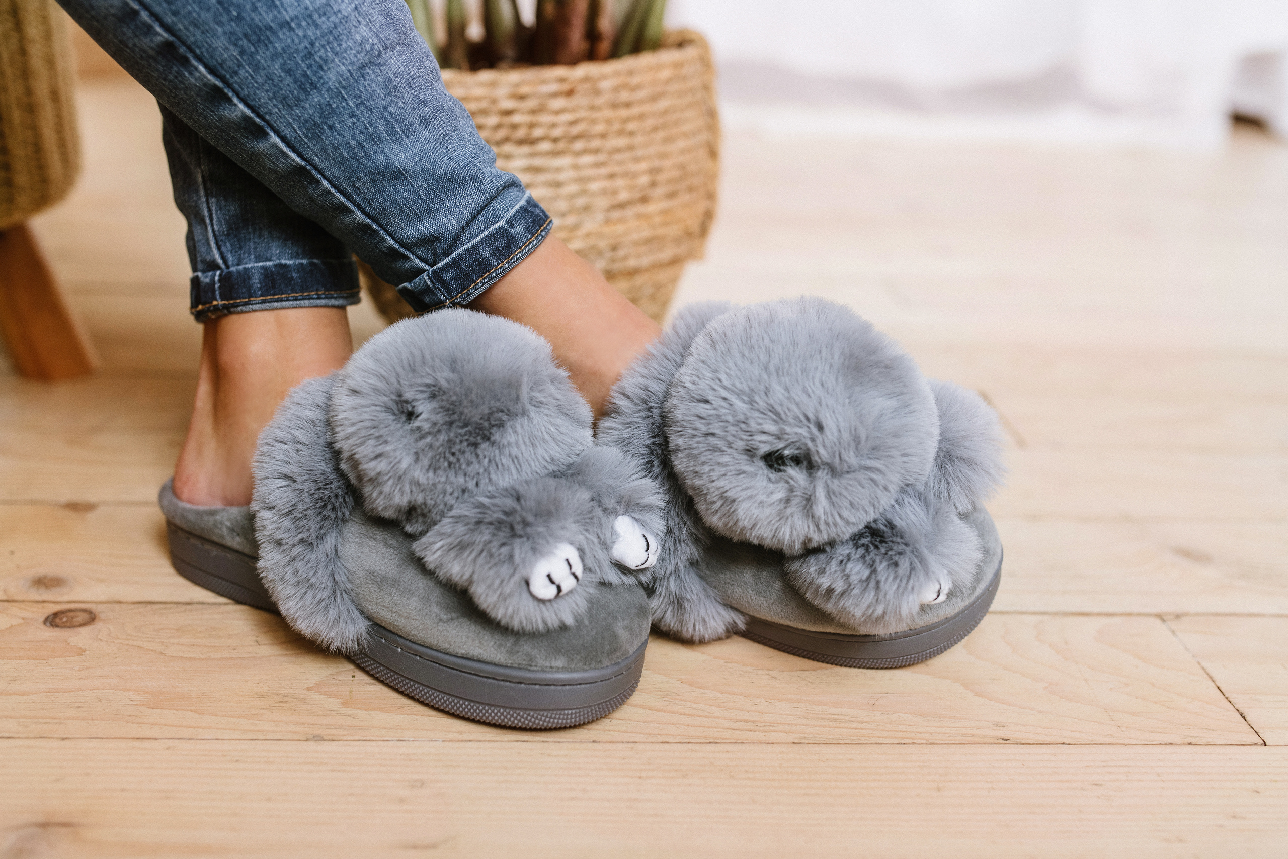 Slippers. FOTOGRAF Ryzhykova Valentyna Kraków Polska
