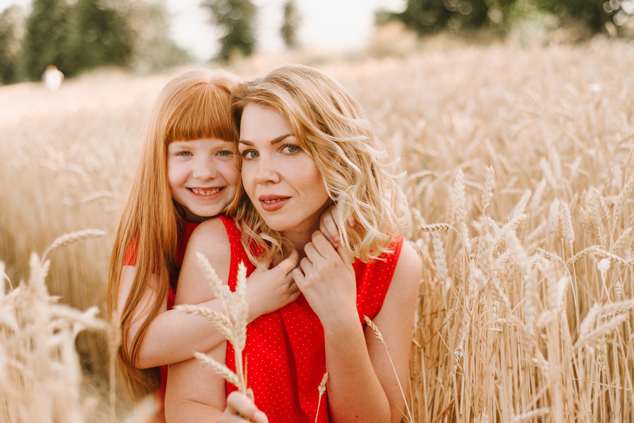 Семейная фотосессия в пшенице. FOTOGRAF Ryzhykova Valentyna Kraków Polska