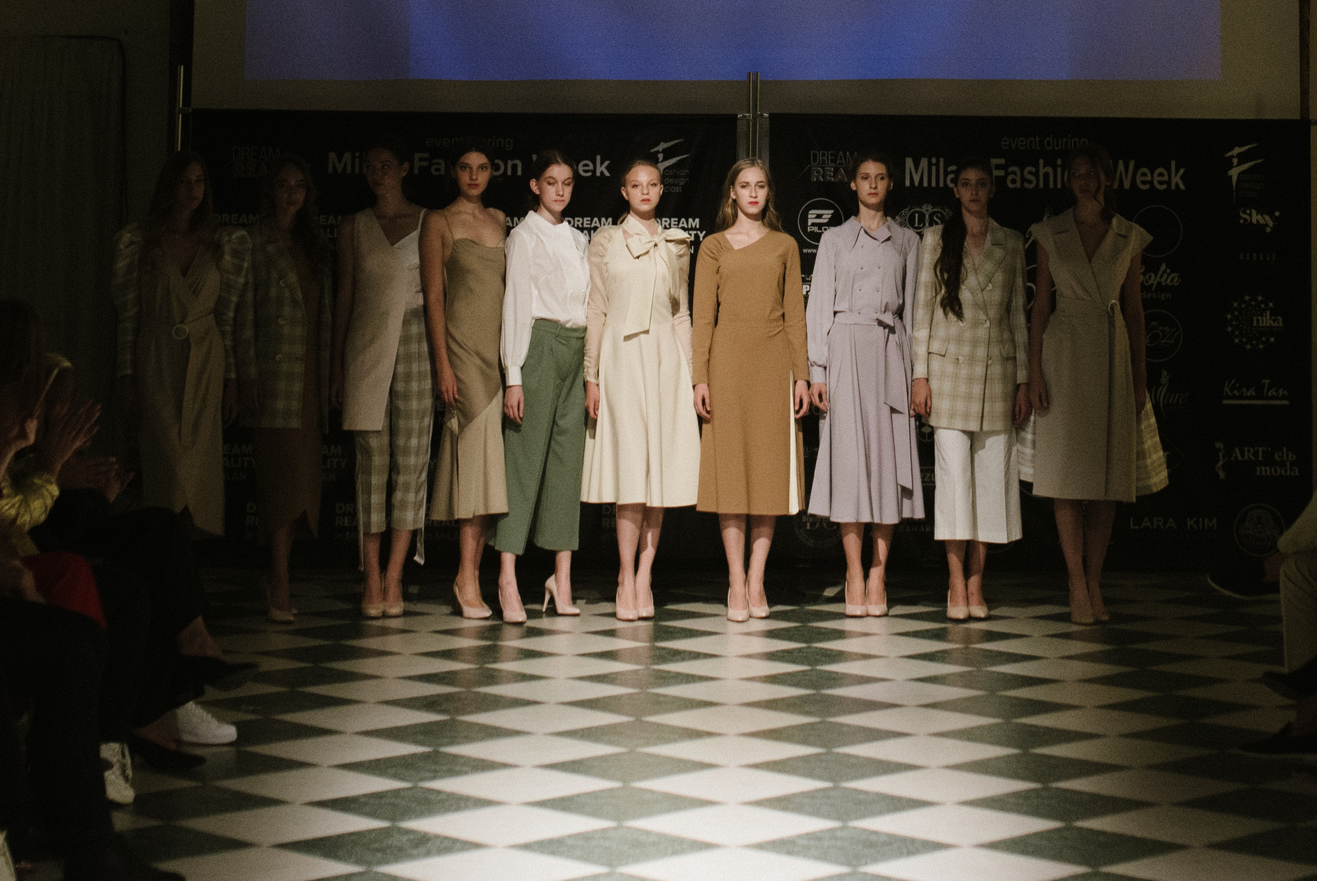 MILAN FASHION WEEK CATWALK FOR MON TAKIRA 2019. FOTOGRAF Ryzhykova Valentyna Kraków Polska