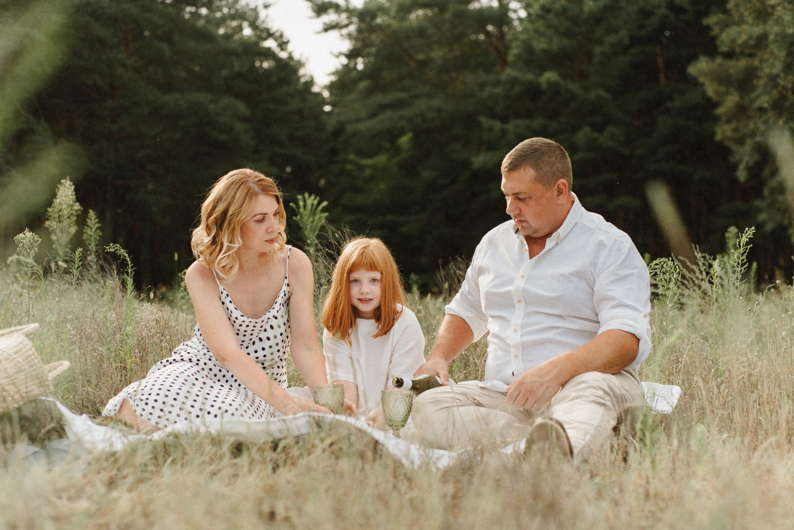 Семейная фотосессия в лесу. FOTOGRAF Ryzhykova Valentyna Kraków Polska