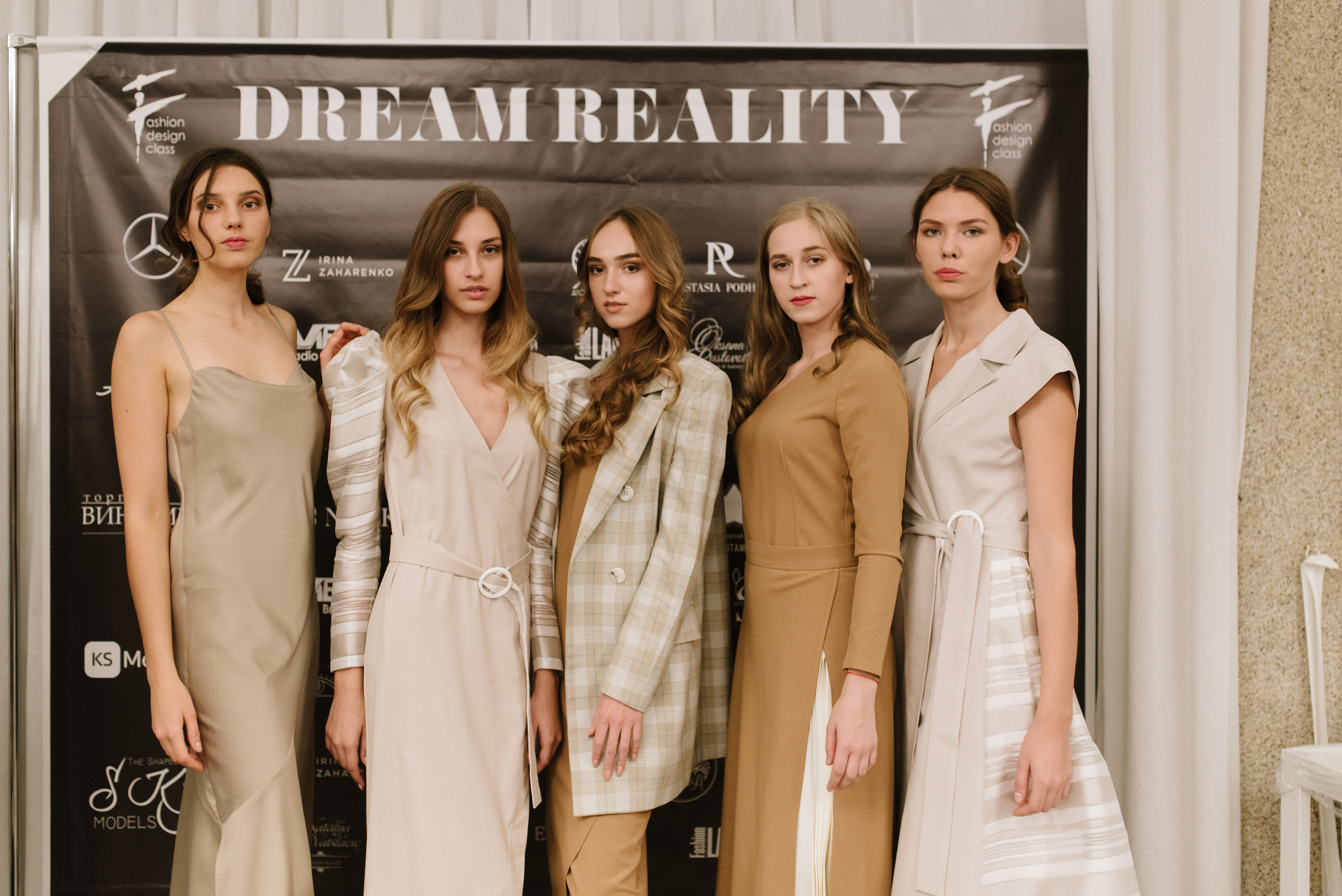 MILAN FASHION WEEK CATWALK FOR MON TAKIRA 2019. FOTOGRAF Ryzhykova Valentyna Kraków Polska